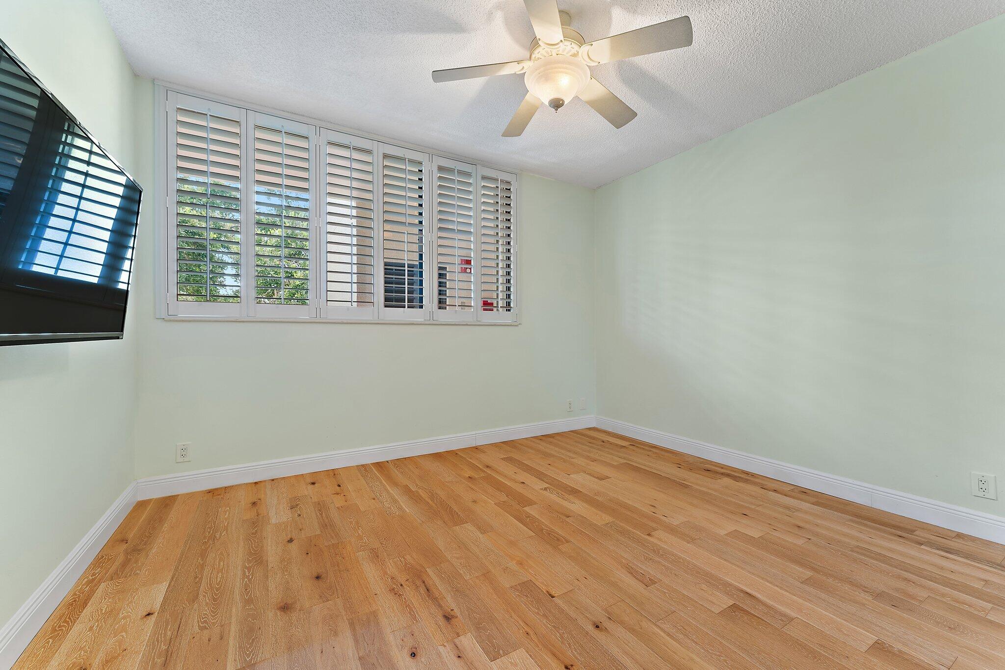 11370 Twelve Oaks Way 418