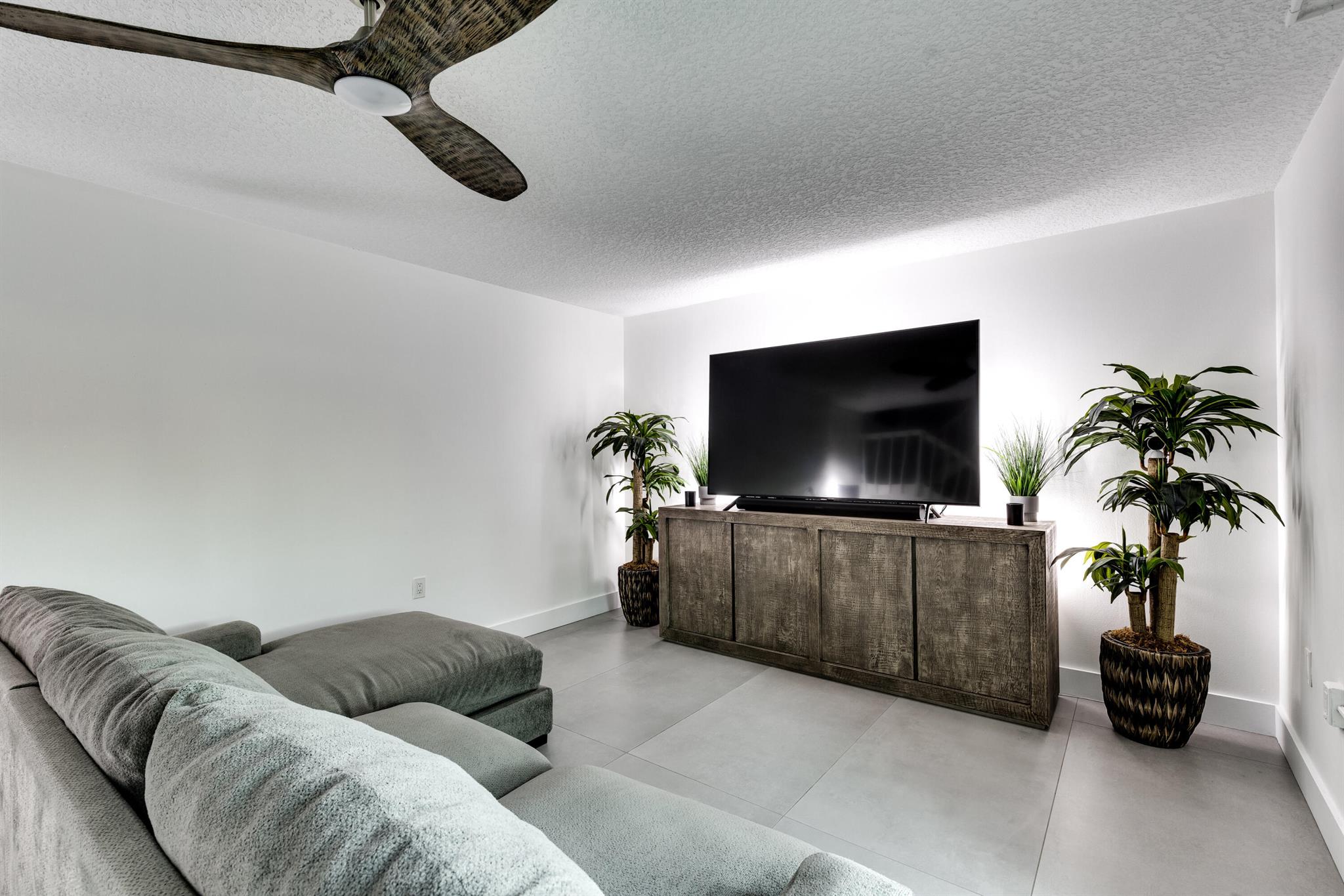 3900 County Line Road 24a