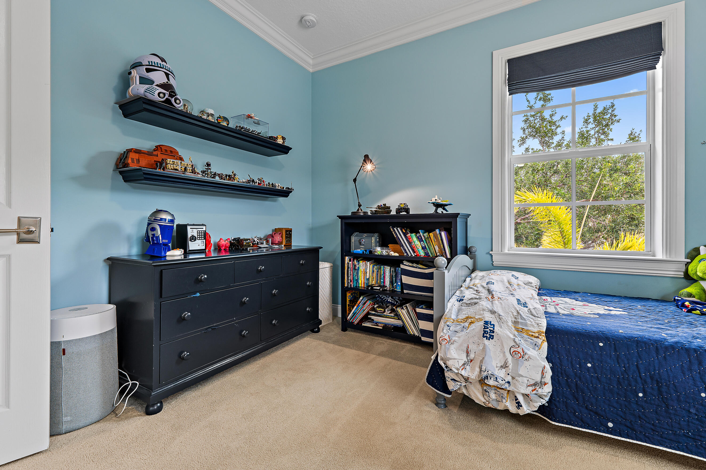 338 Caravelle Drive