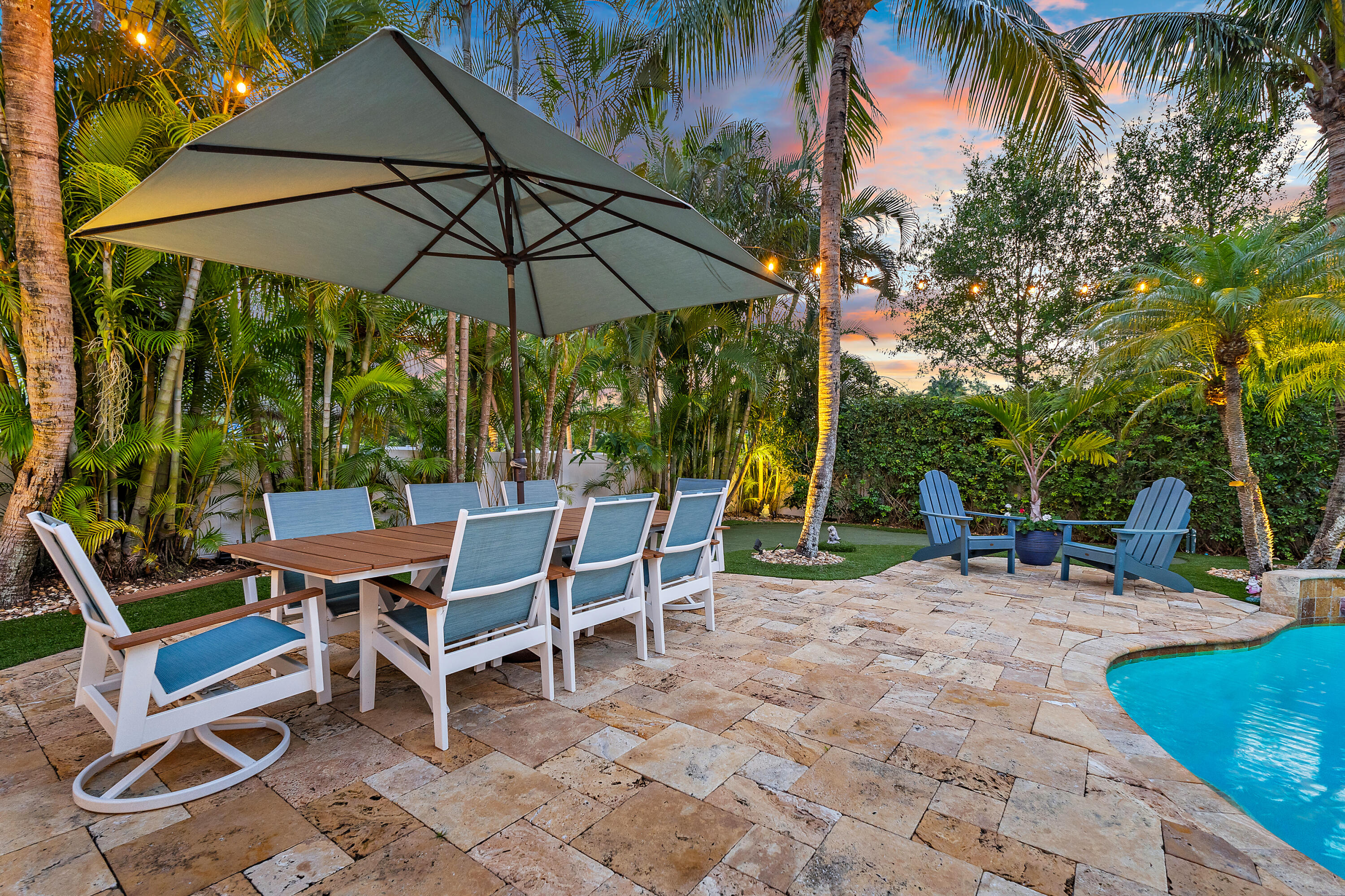 338 Caravelle Drive