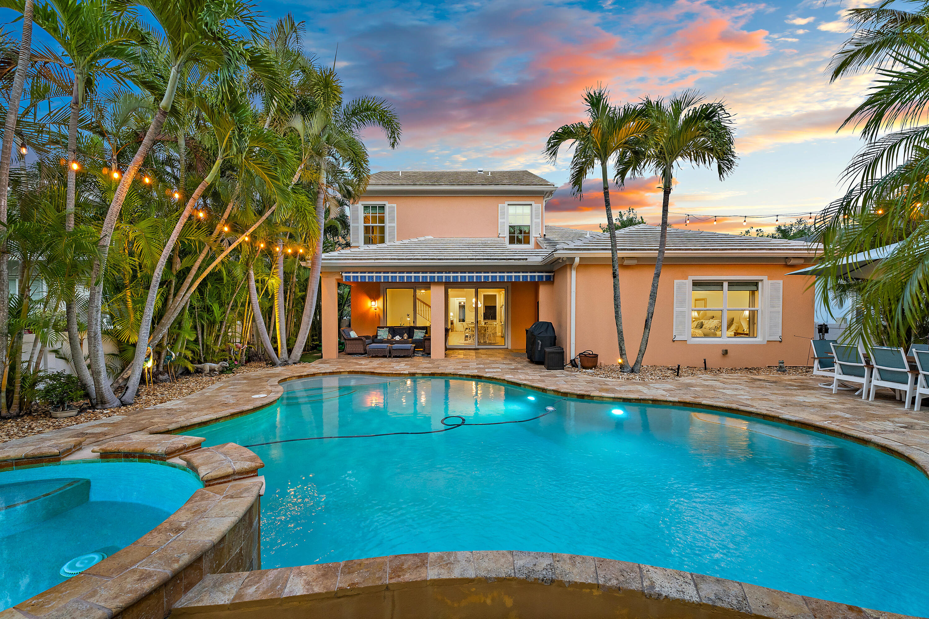 338 Caravelle Drive