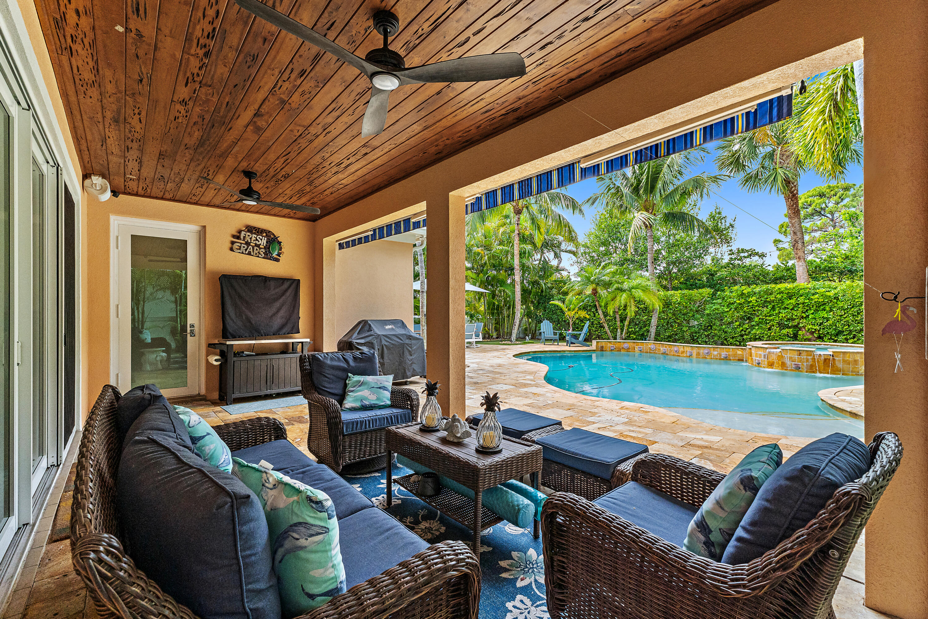 338 Caravelle Drive