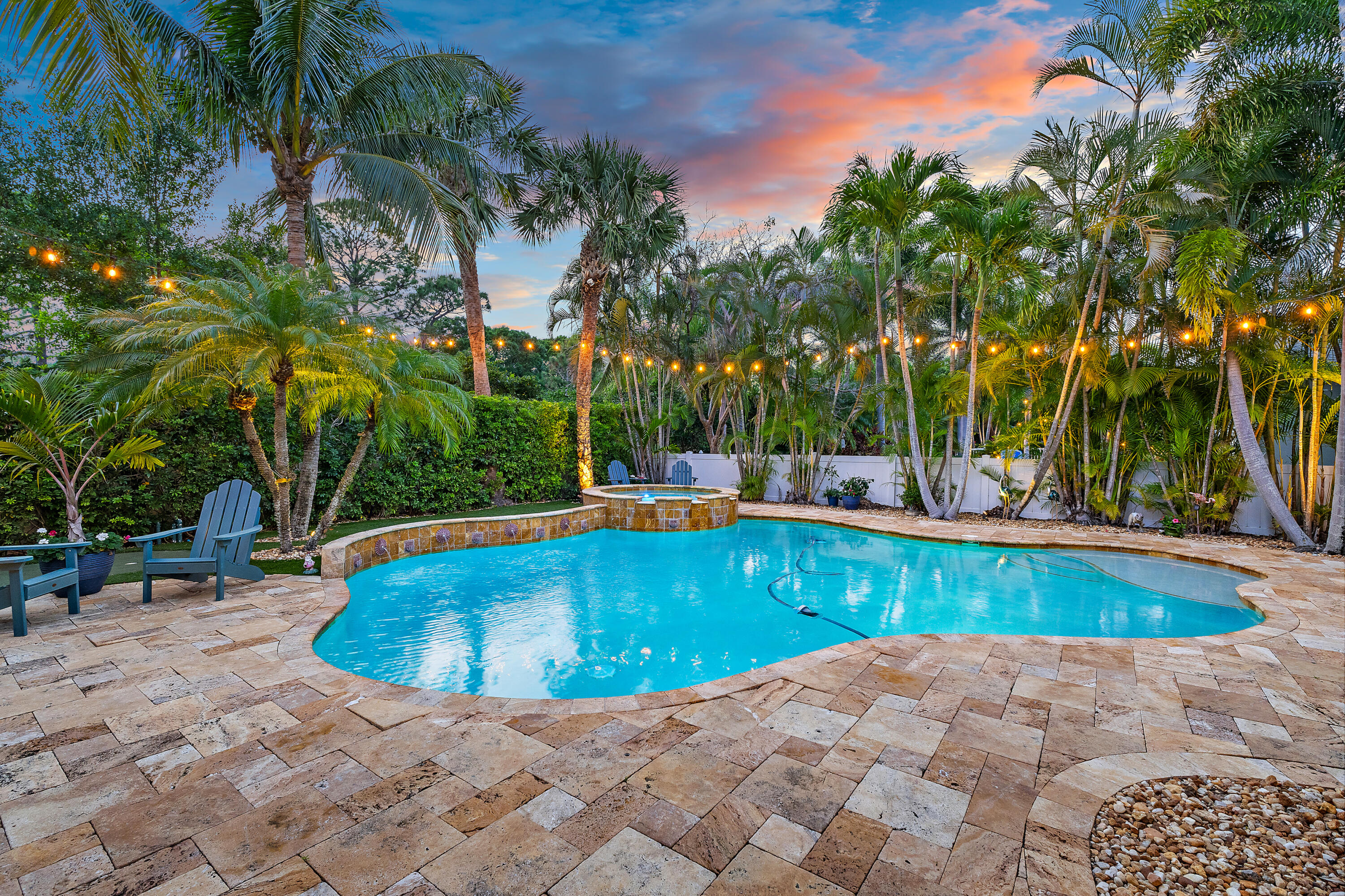 338 Caravelle Drive