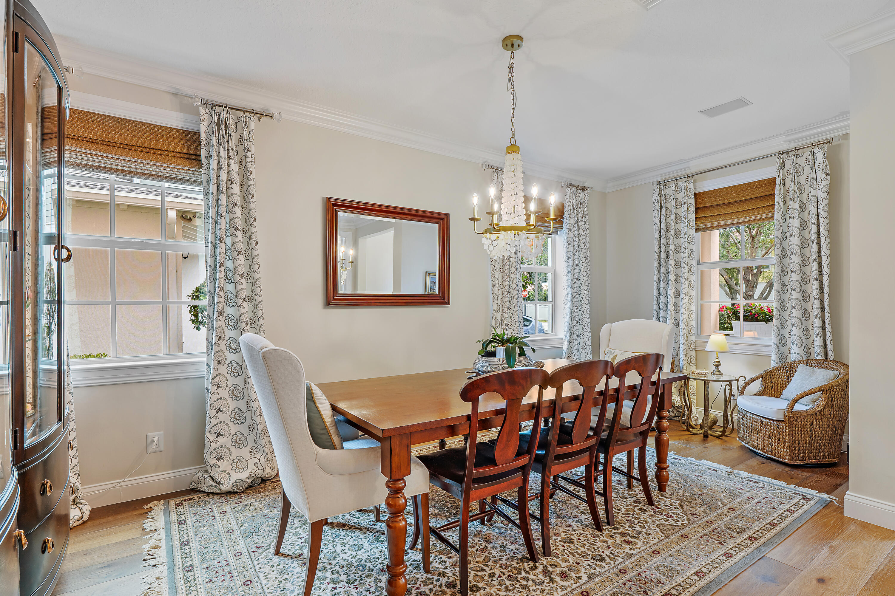 338 Caravelle Drive