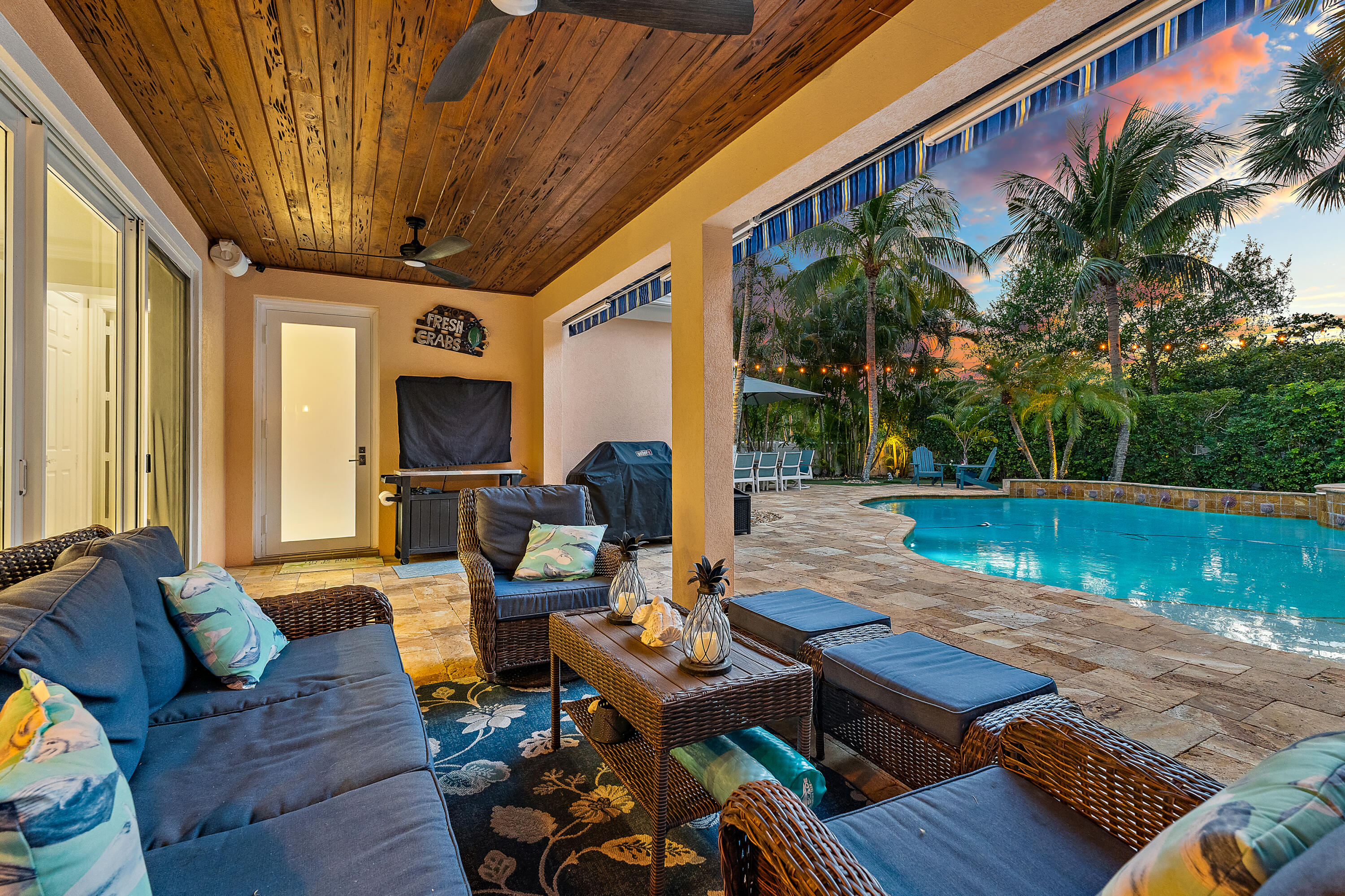 338 Caravelle Drive