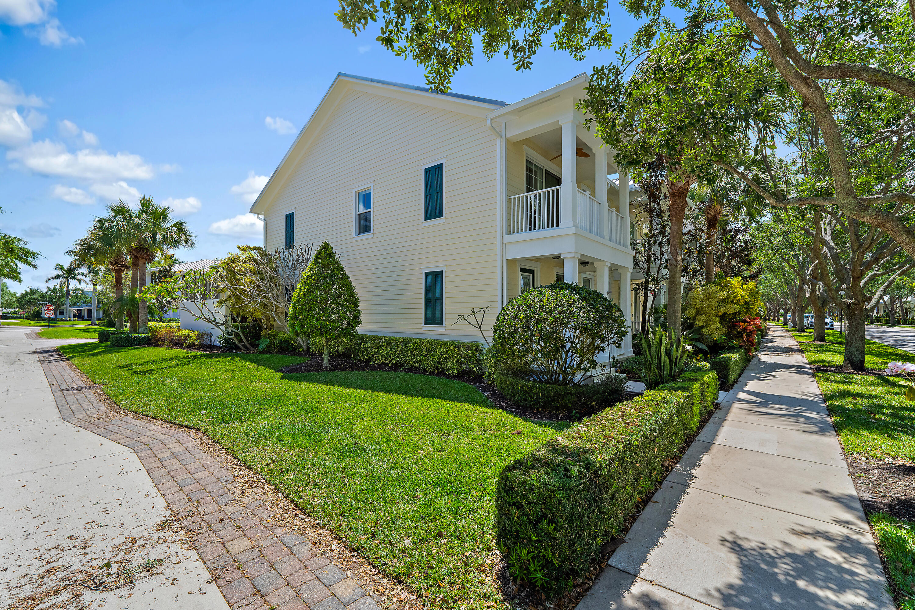 1302 Sunshine Drive