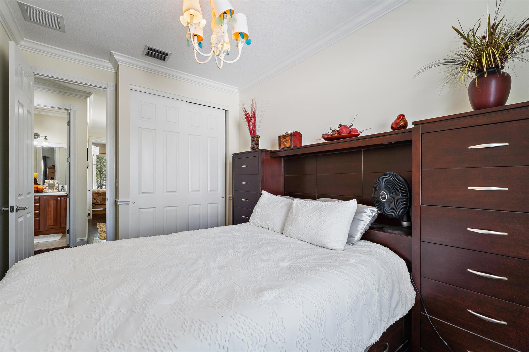 1302 Sunshine Drive