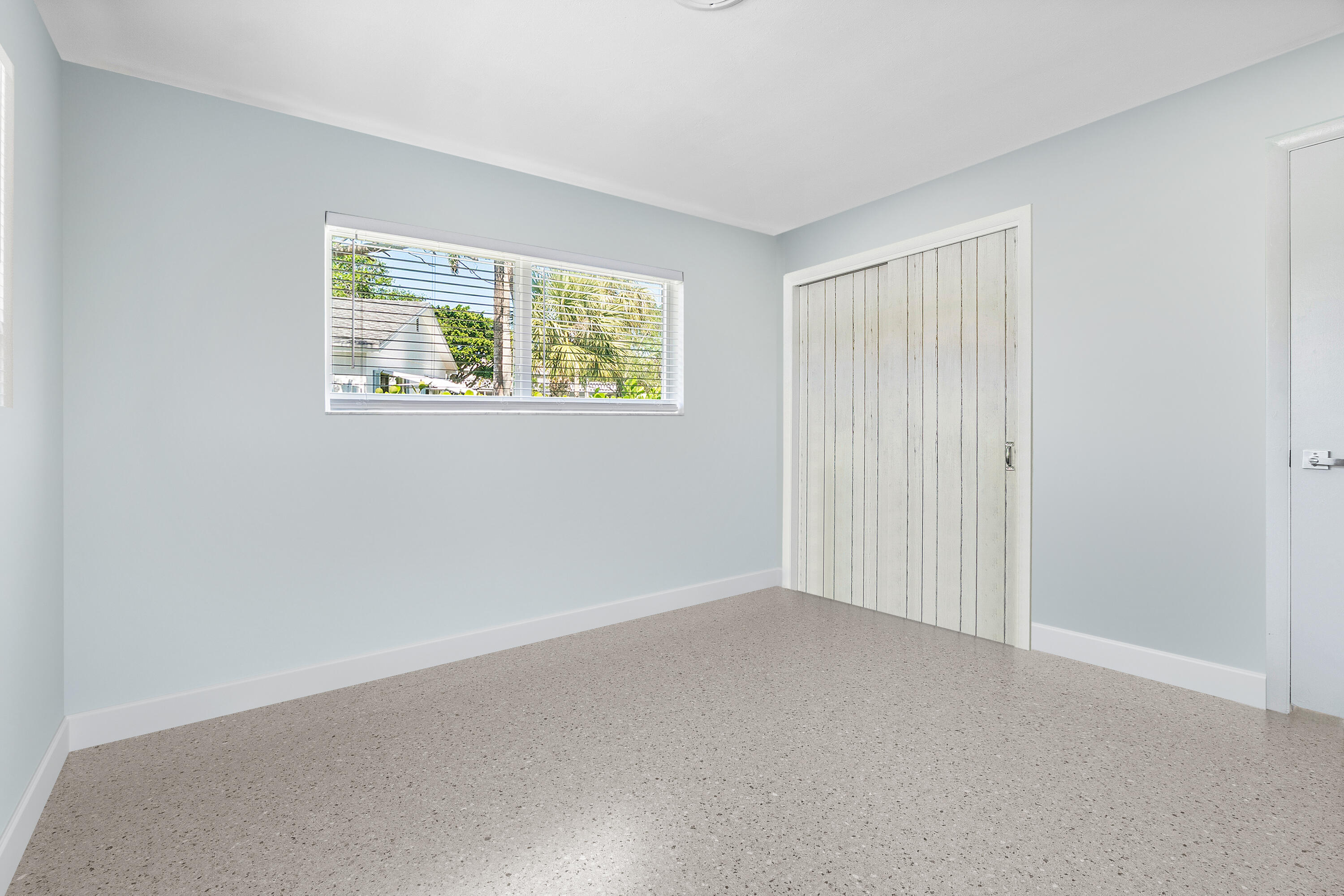 371 Saturn Avenue