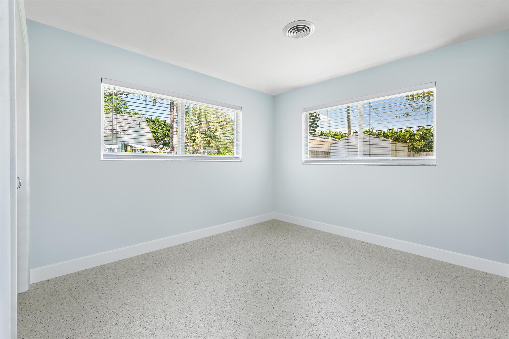 371 Saturn Avenue