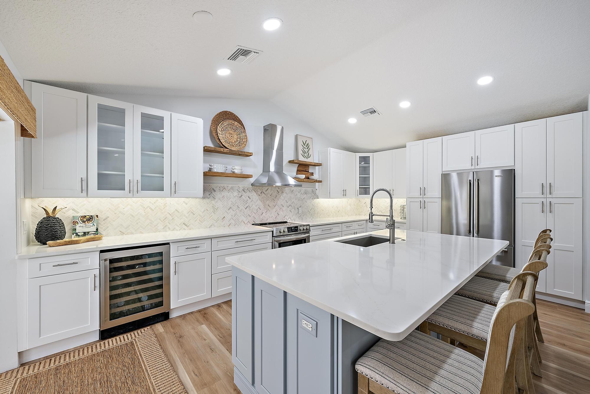 7160 SE Bunker Hill Court