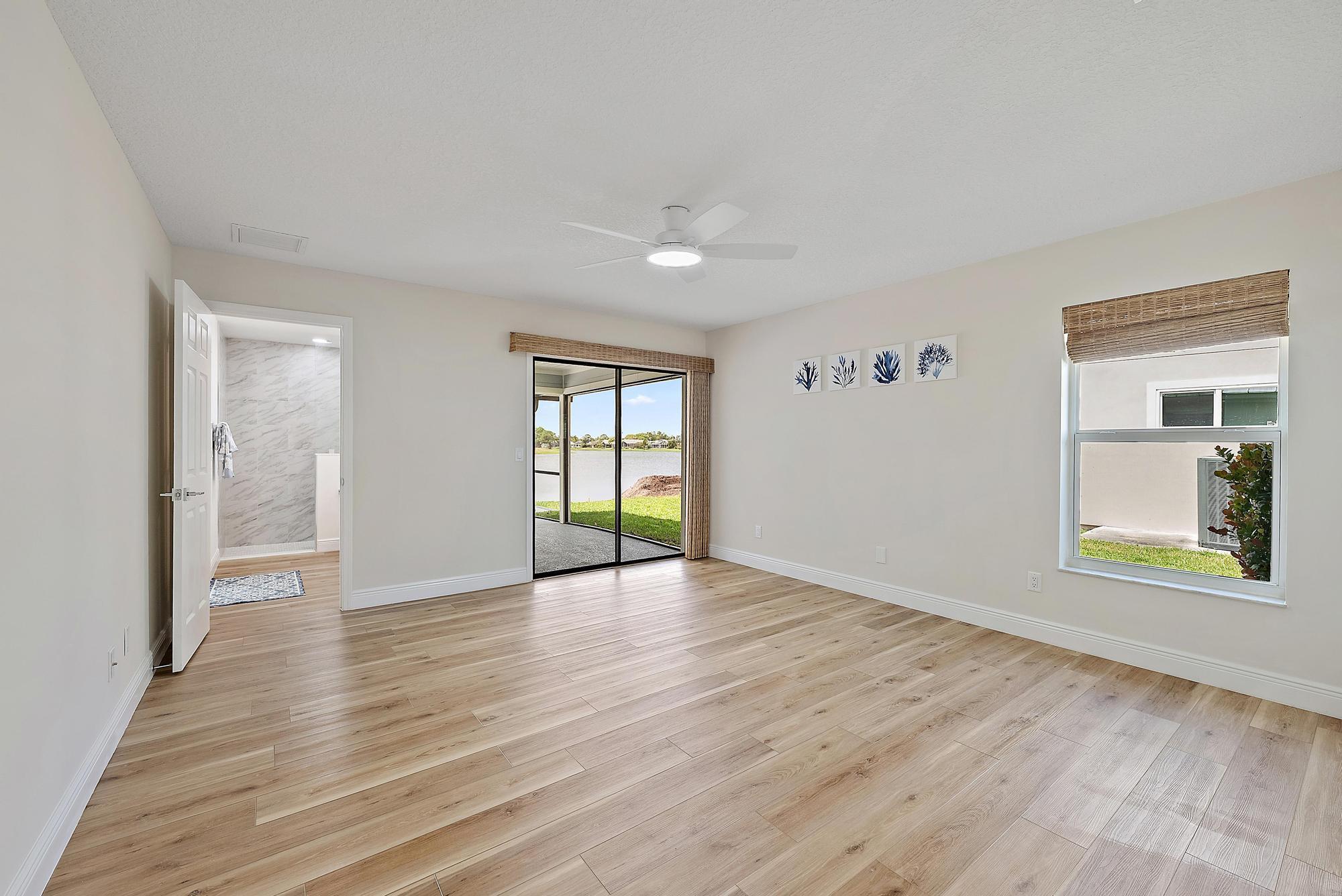 7160 SE Bunker Hill Court