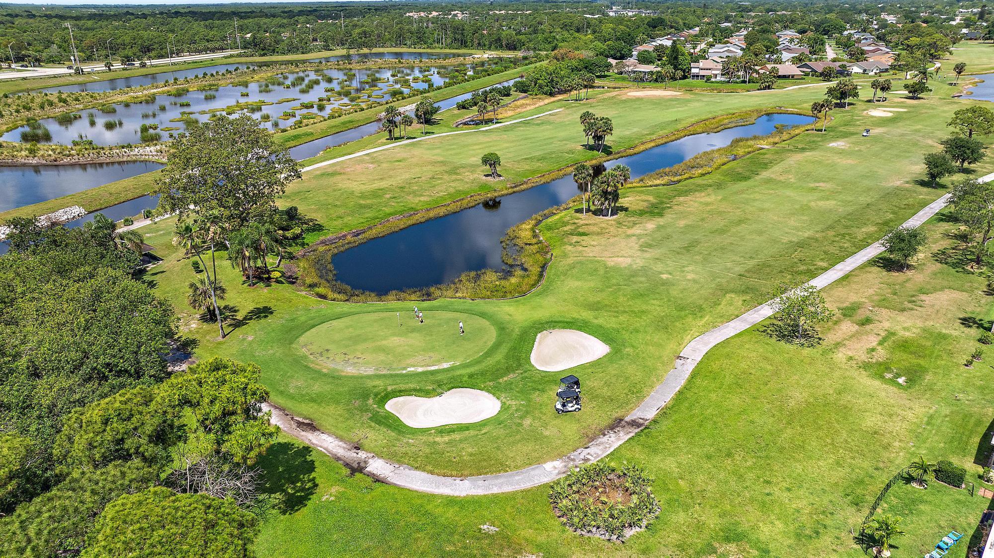 7160 SE Bunker Hill Court