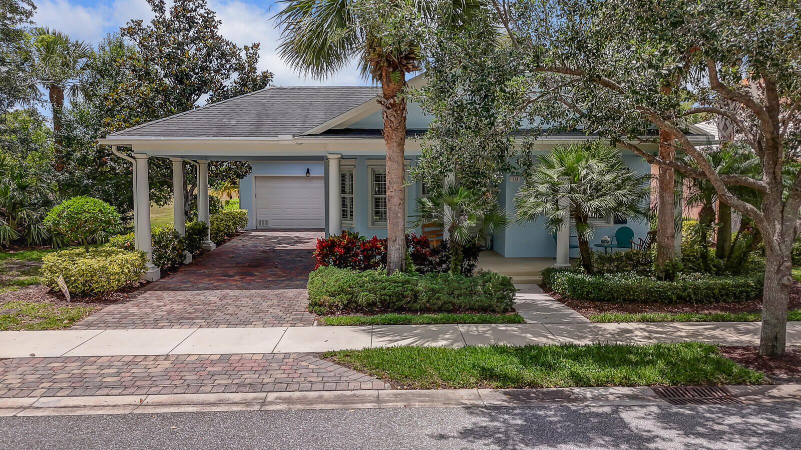 334 Caravelle Drive