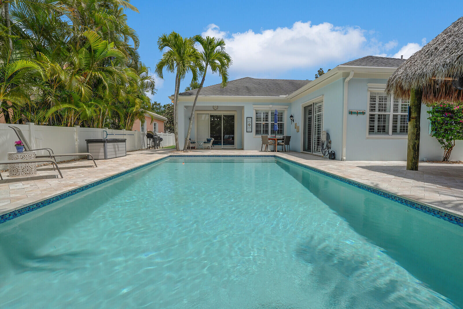 334 Caravelle Drive