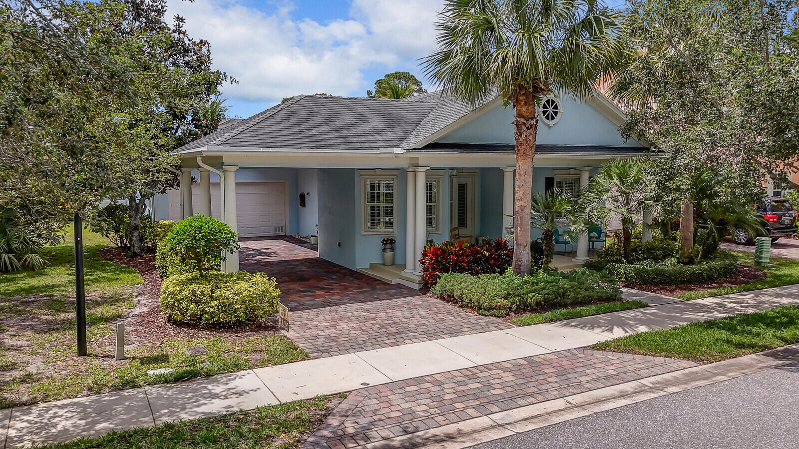 334 Caravelle Drive