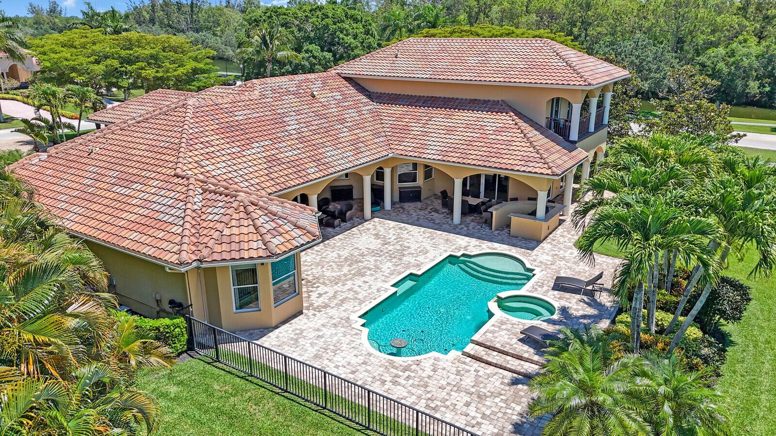 8380 Woodsmuir Drive