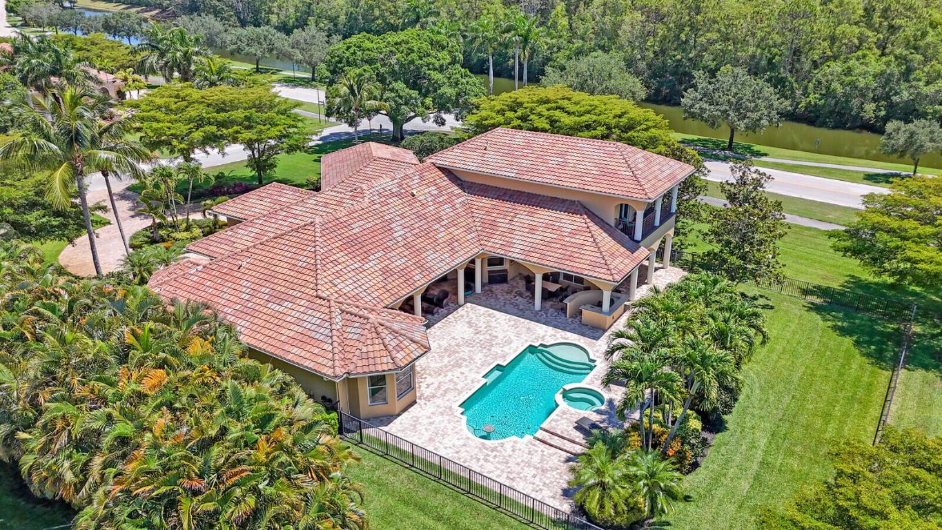 8380 Woodsmuir Drive