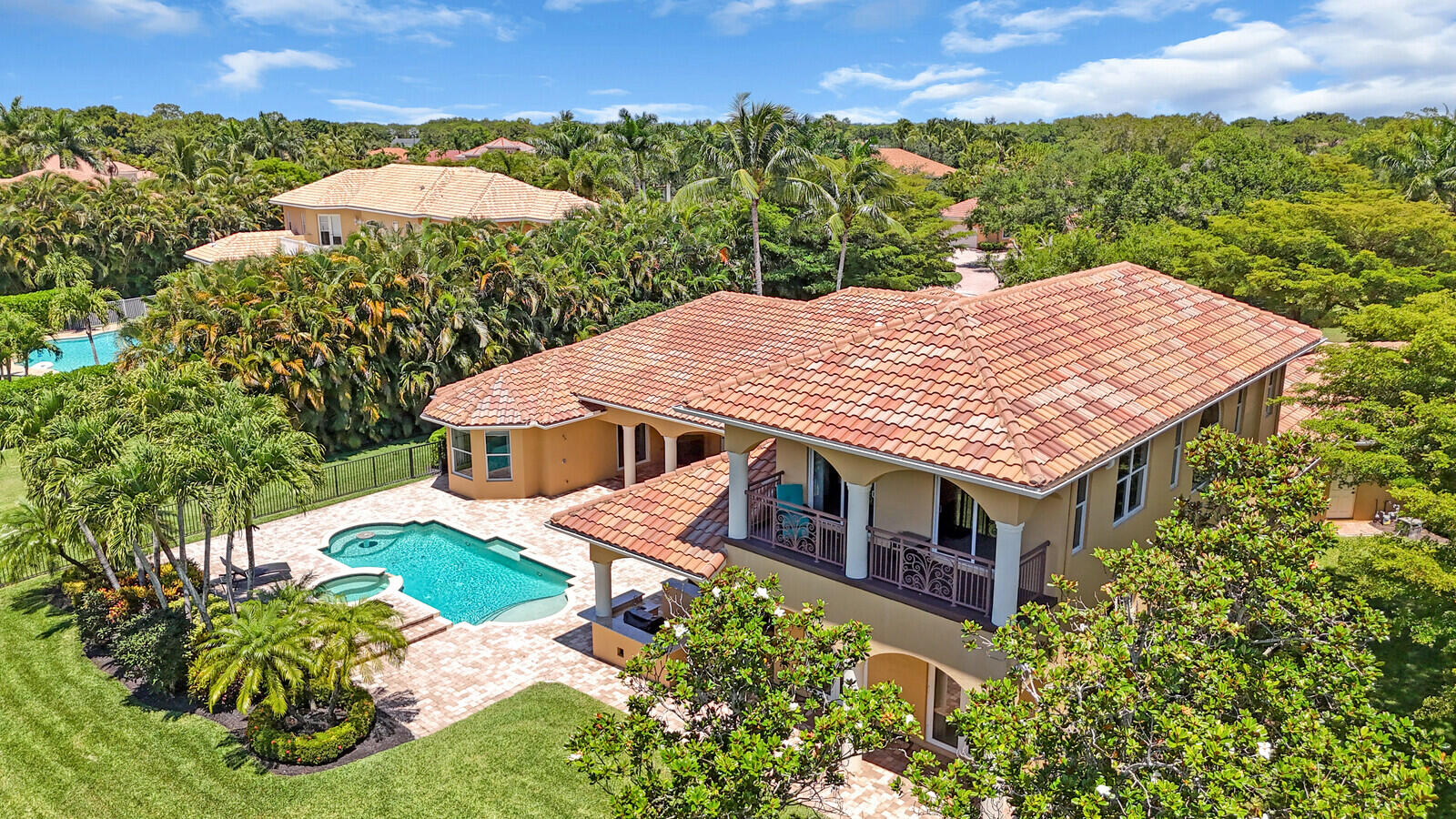 8380 Woodsmuir Drive