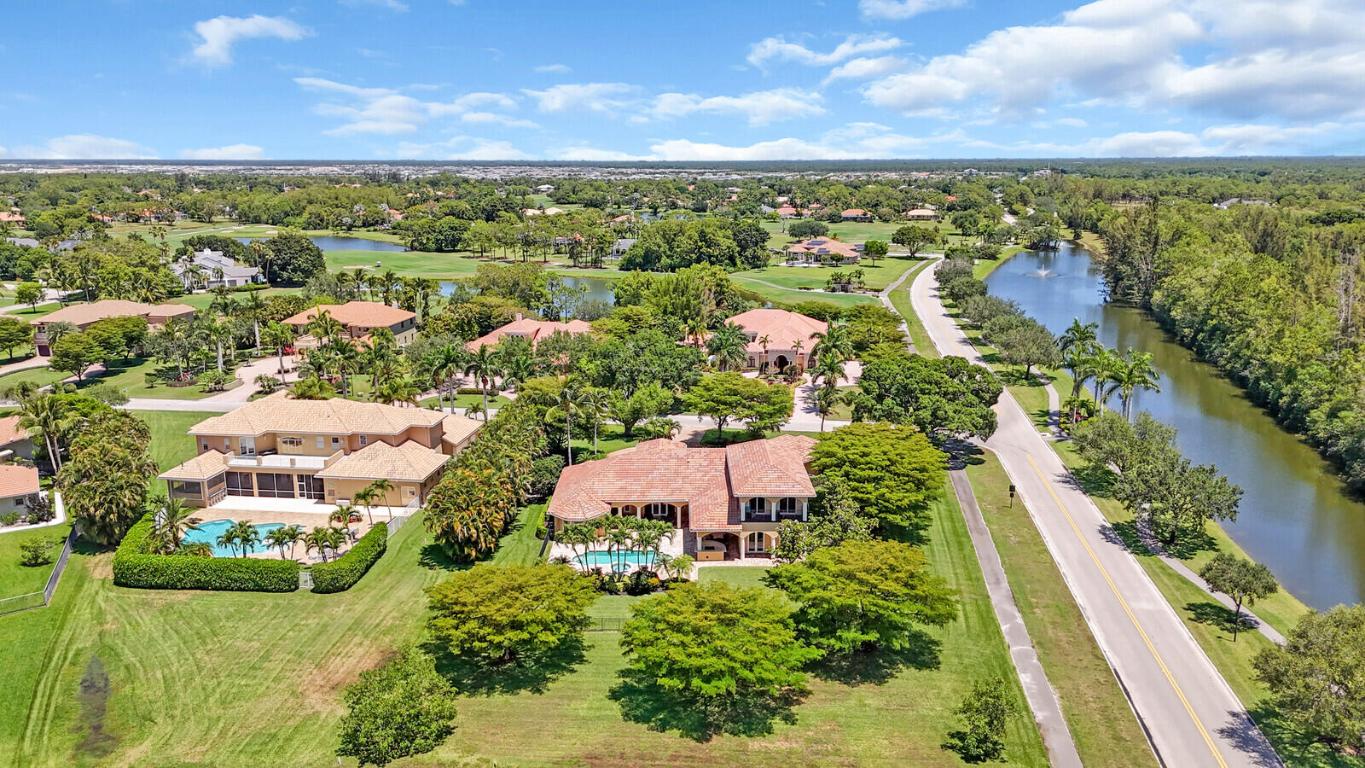 8380 Woodsmuir Drive