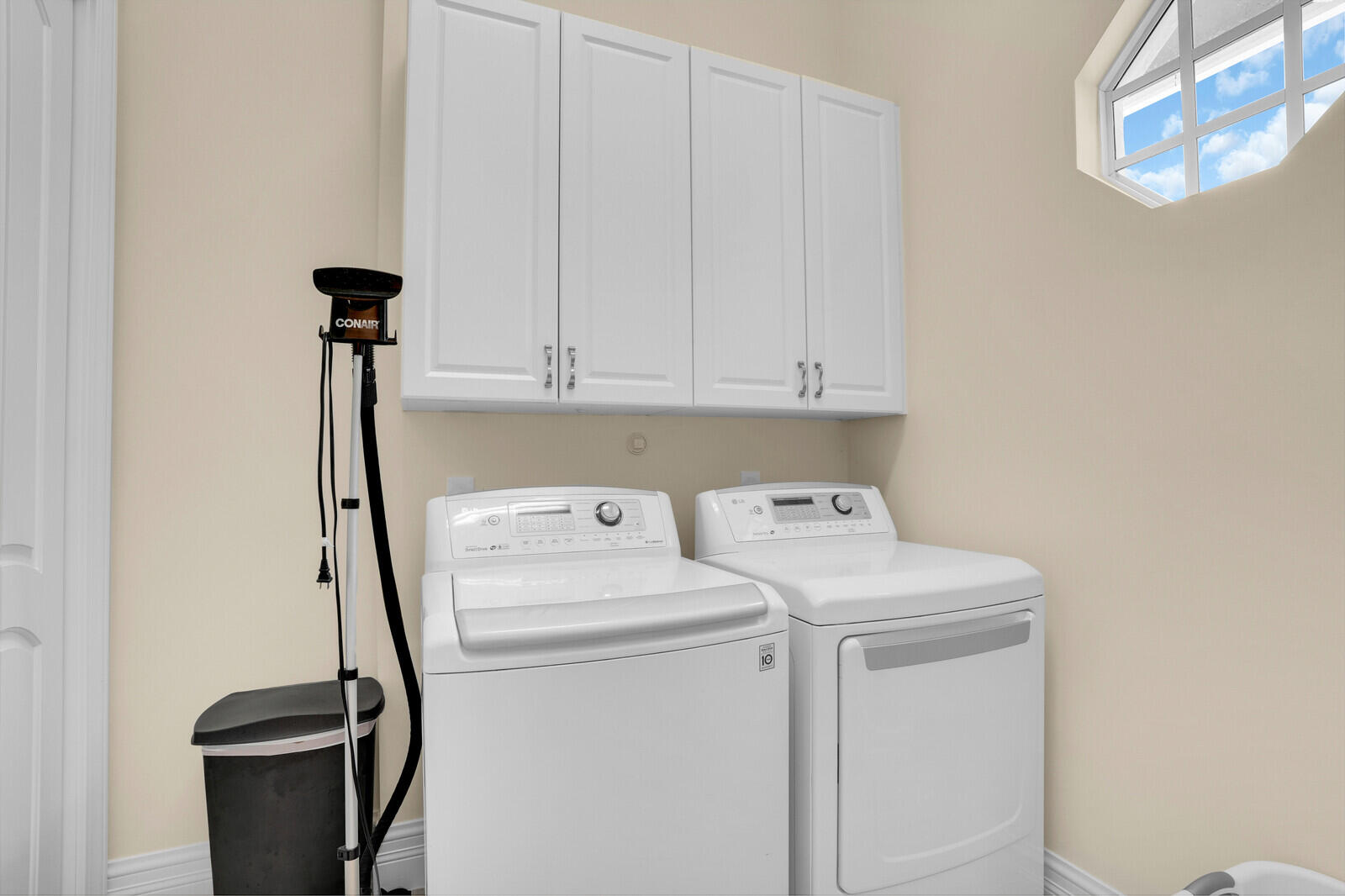 8380 Woodsmuir Drive