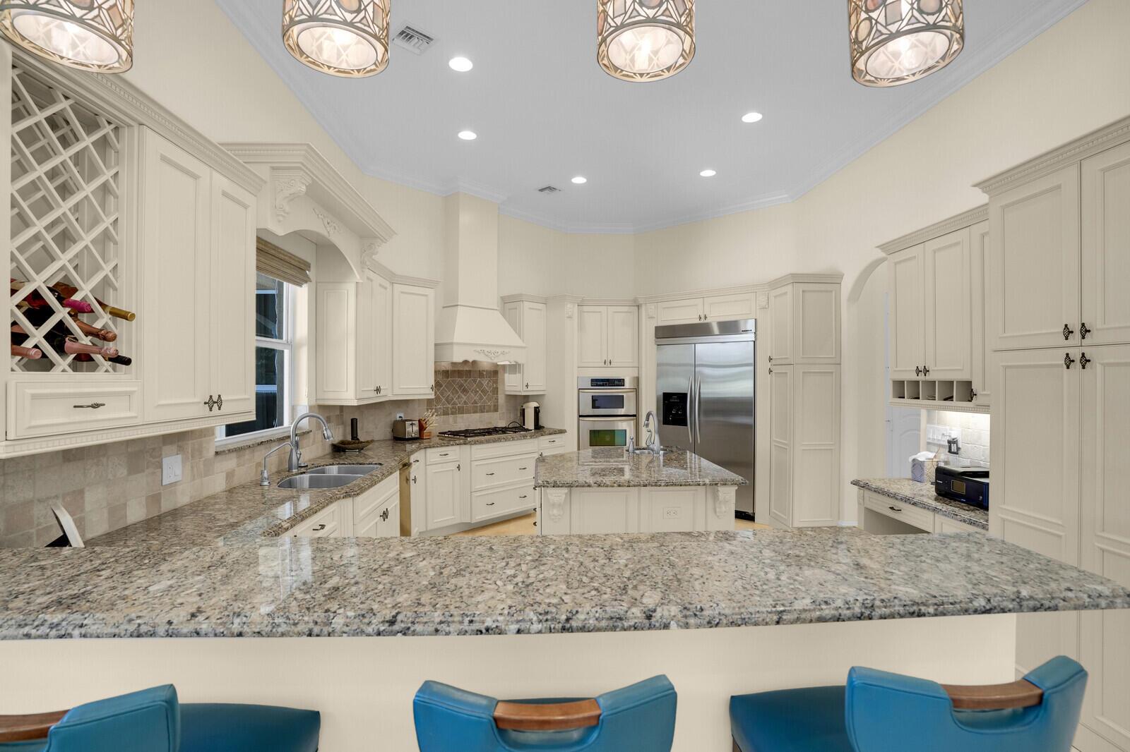 8380 Woodsmuir Drive