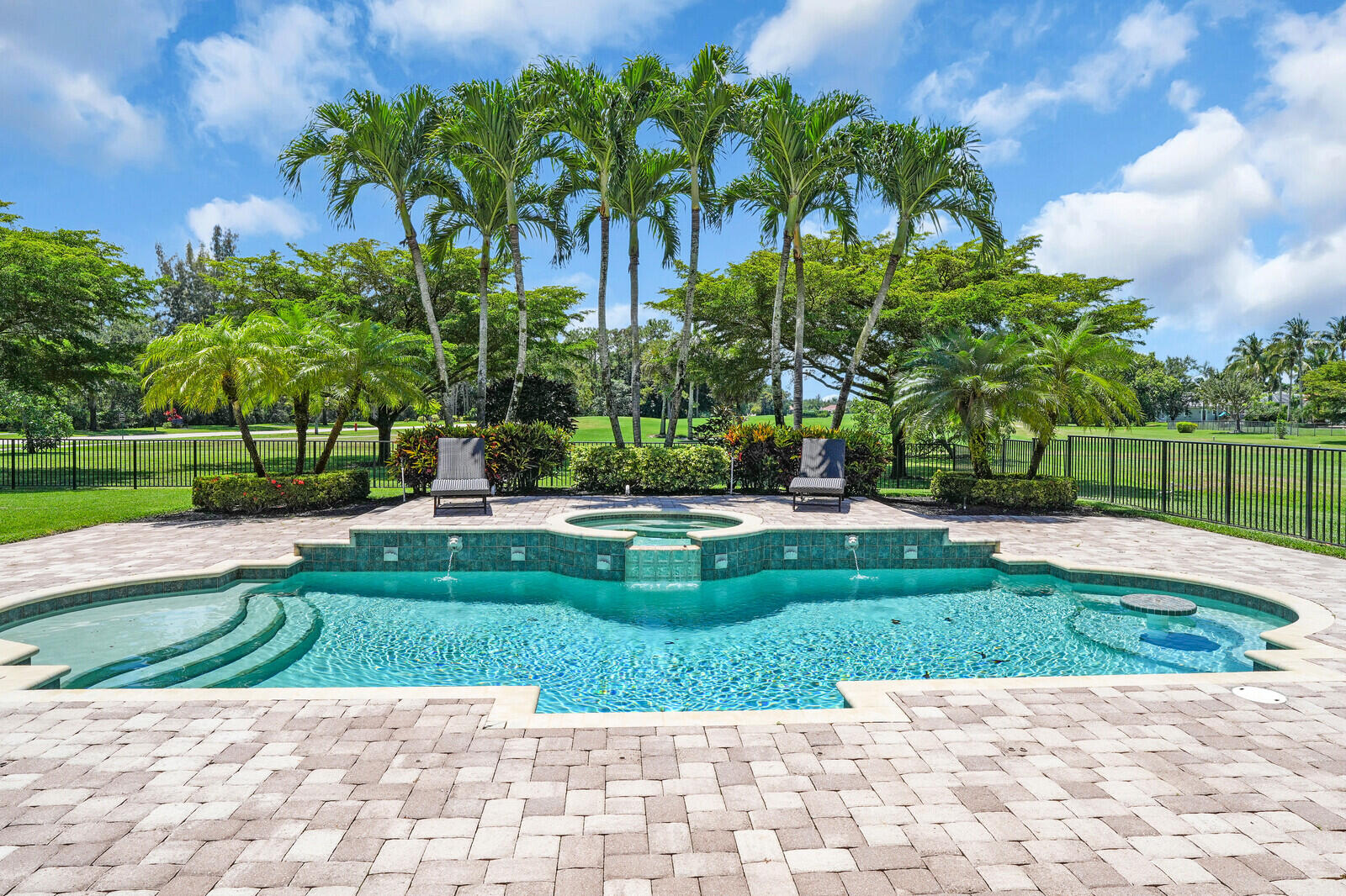 8380 Woodsmuir Drive