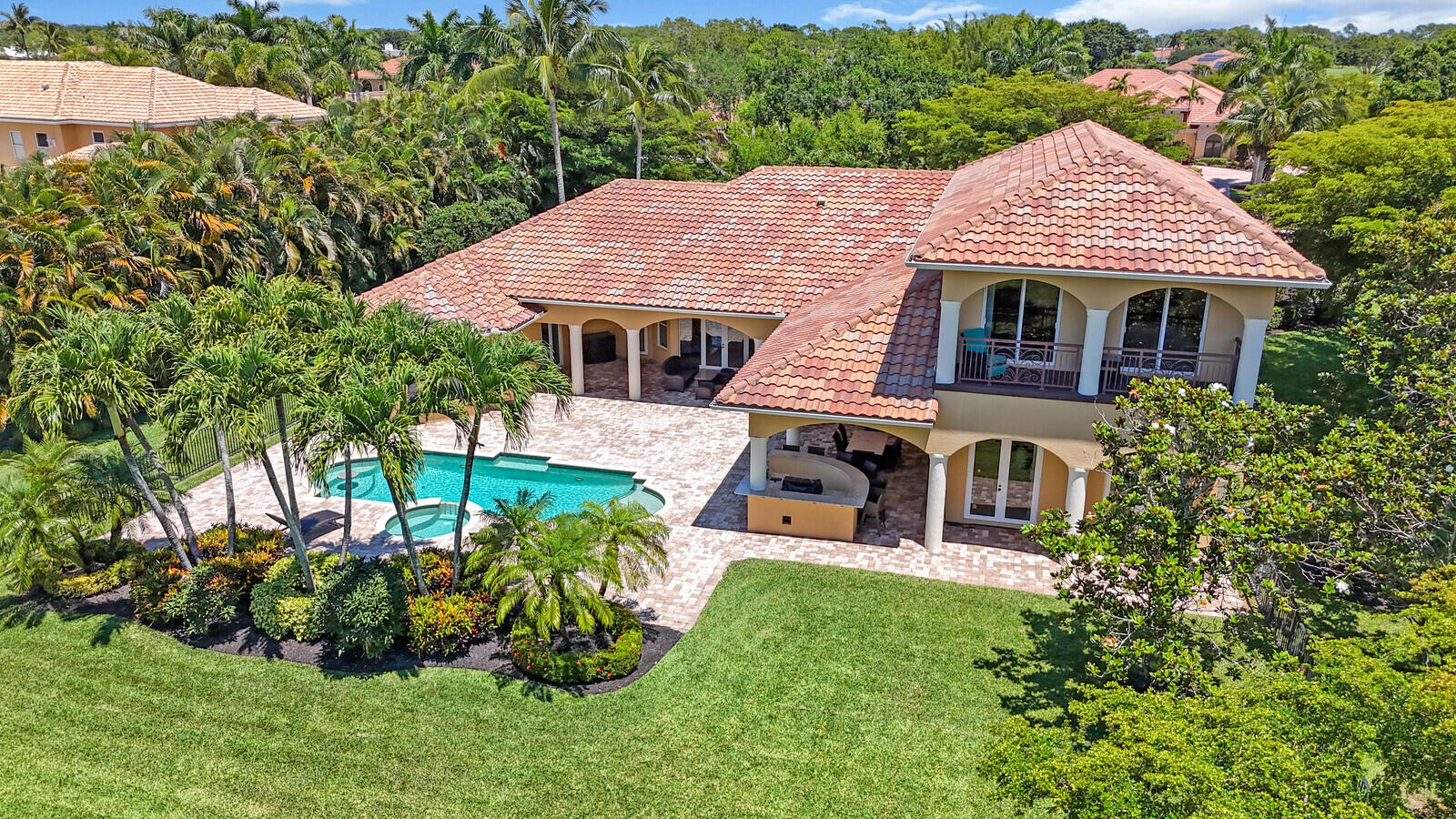 8380 Woodsmuir Drive