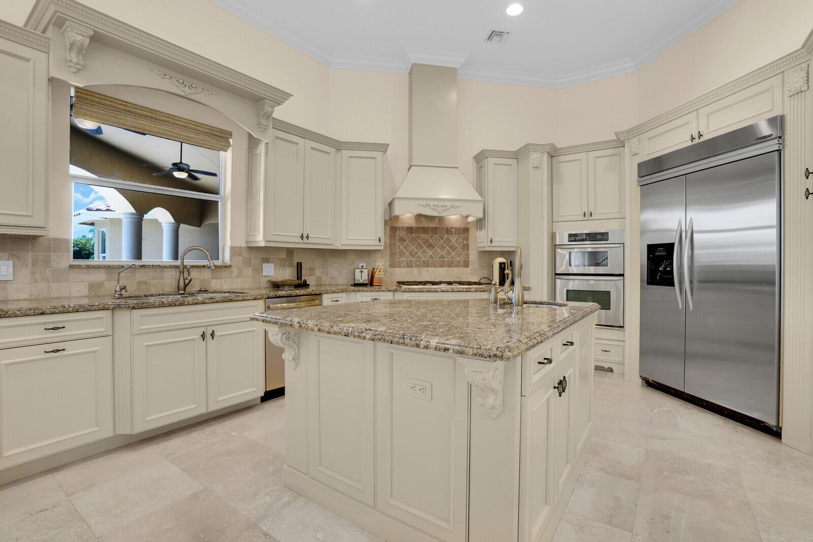 8380 Woodsmuir Drive