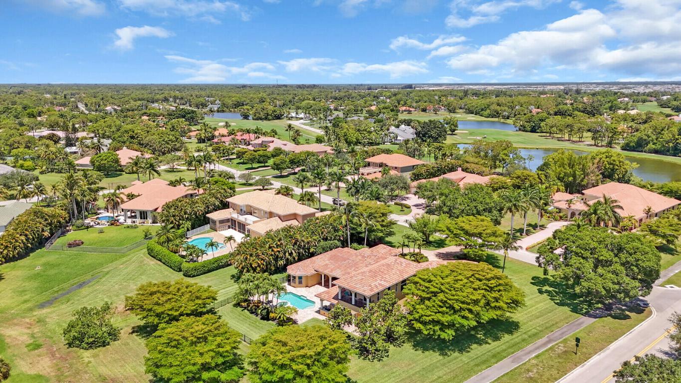 8380 Woodsmuir Drive