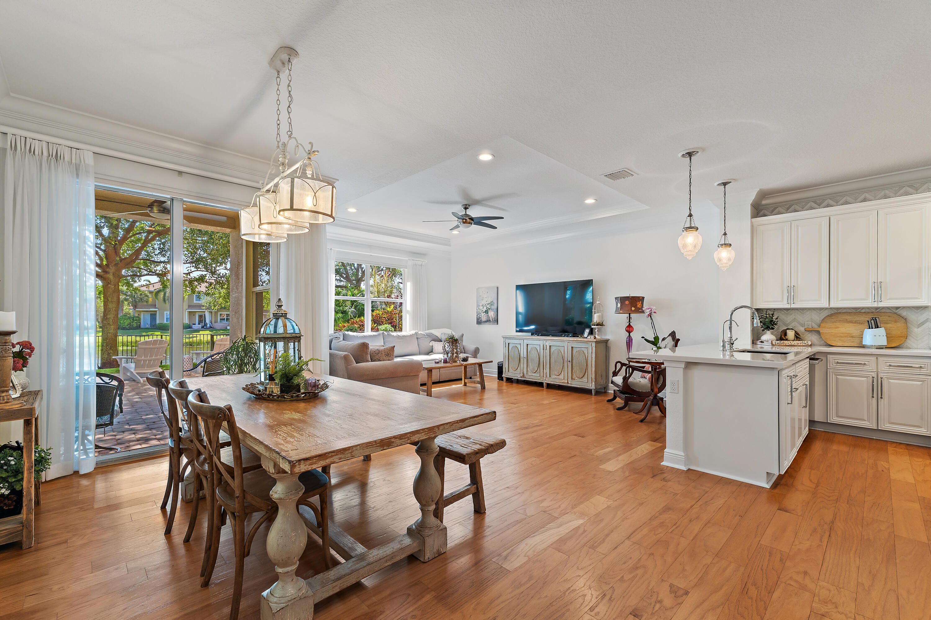 4608 Cadiz Circle