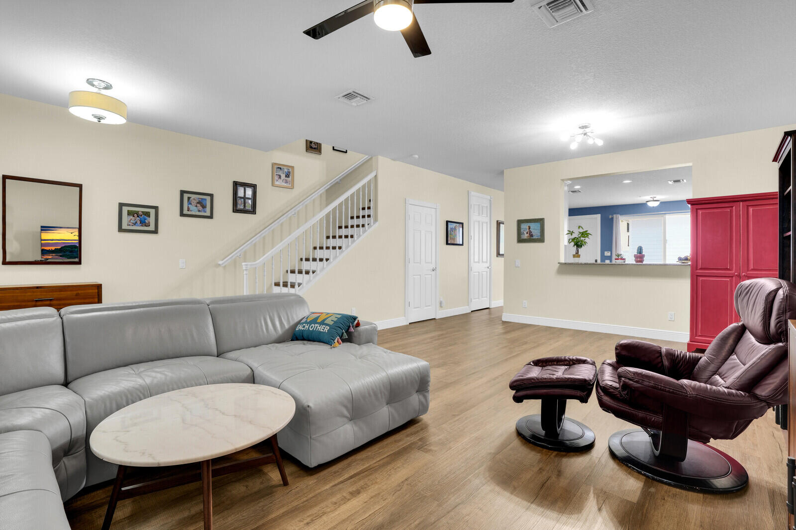 1466 Sunshine Drive