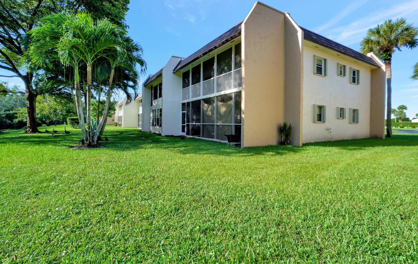 130 Lake Meryl Drive 226