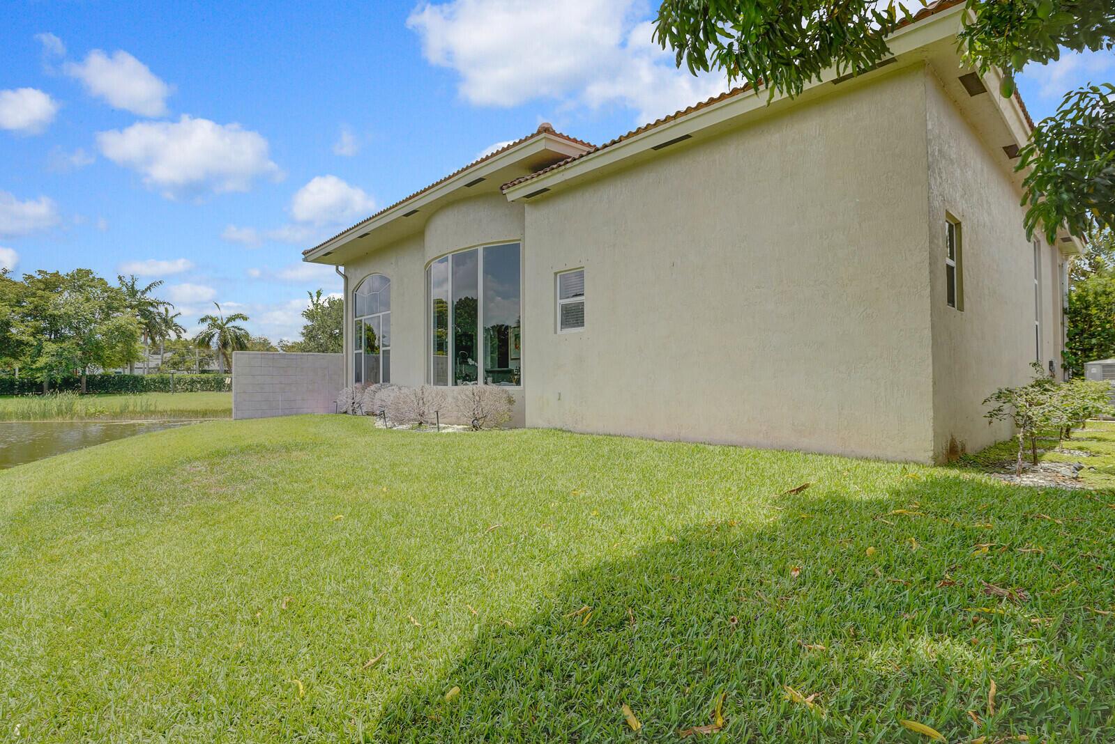 6468 Polo Pointe Way