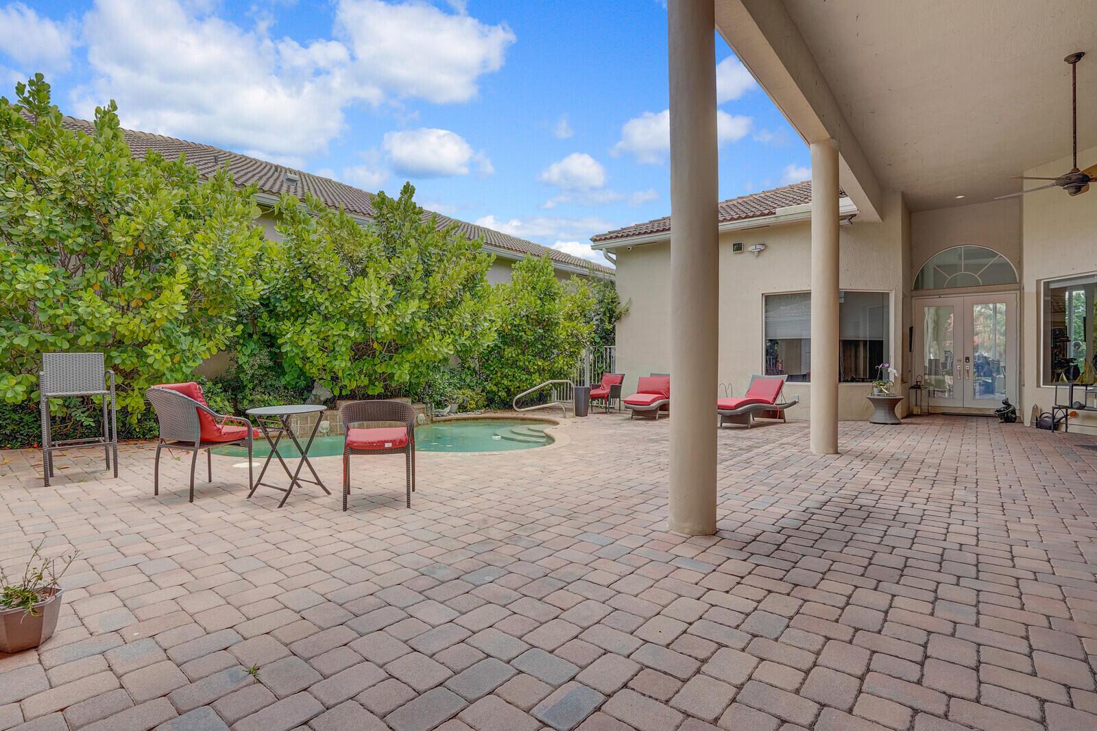 6468 Polo Pointe Way