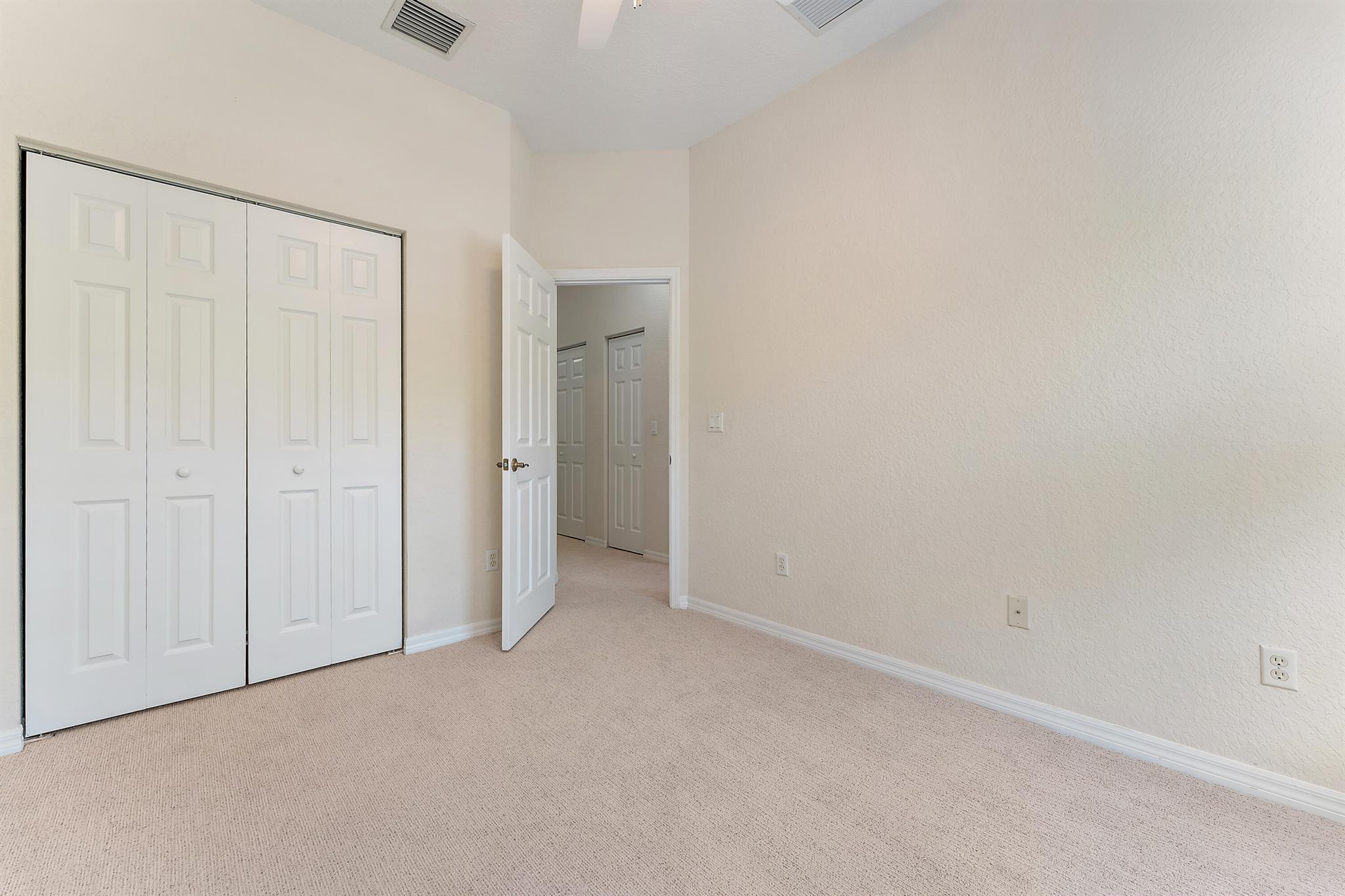 128 W Thatch Palm Circle