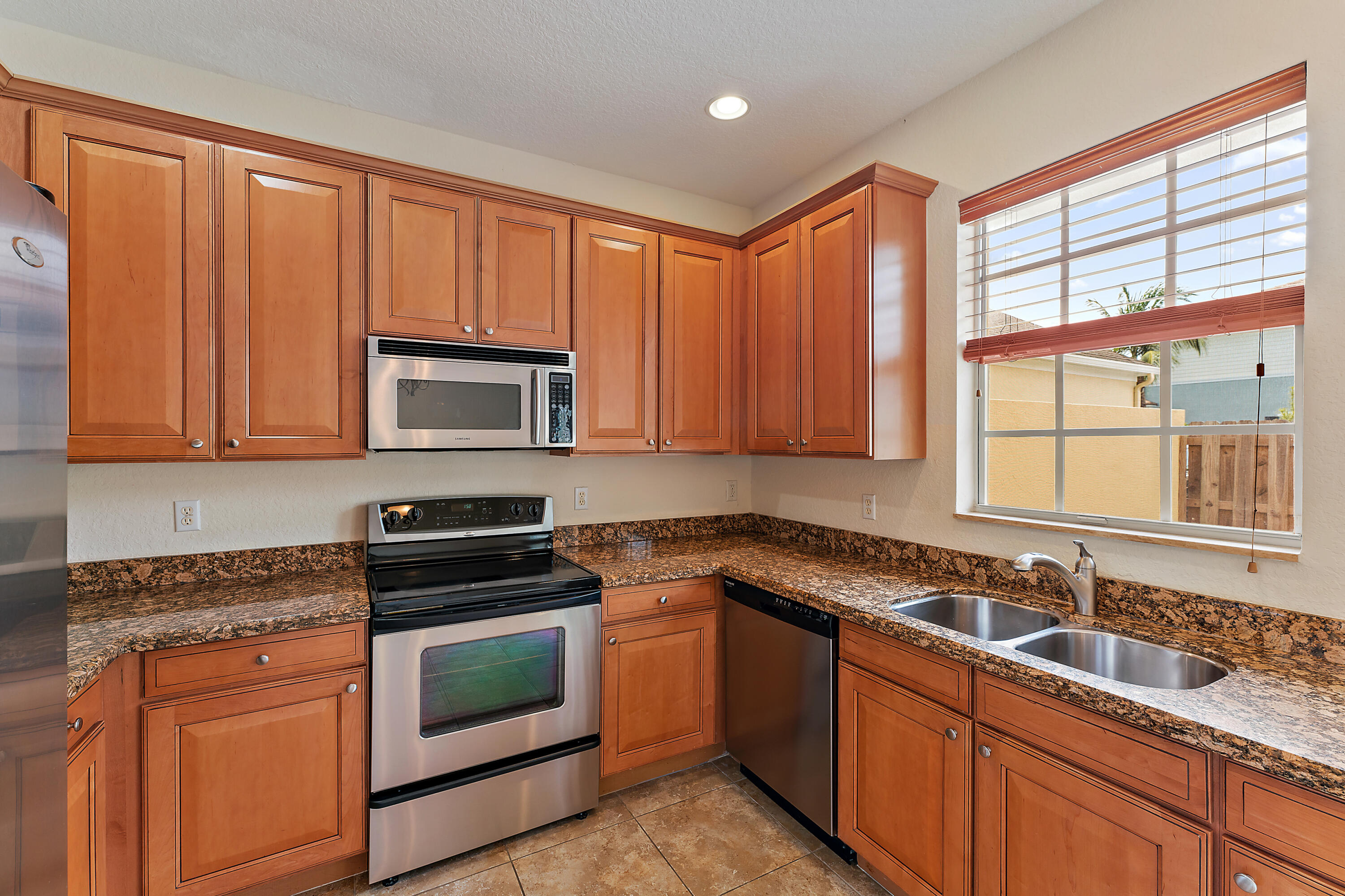 128 W Thatch Palm Circle