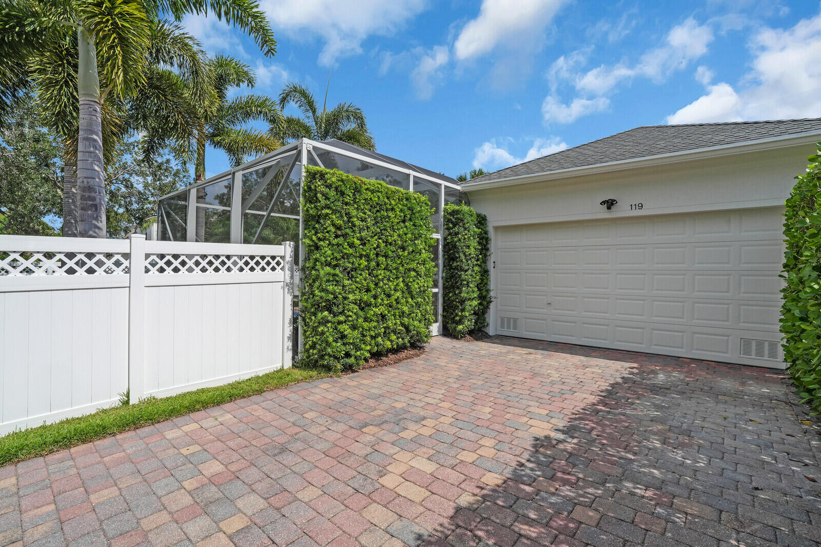 119 Bellefontaine Lane