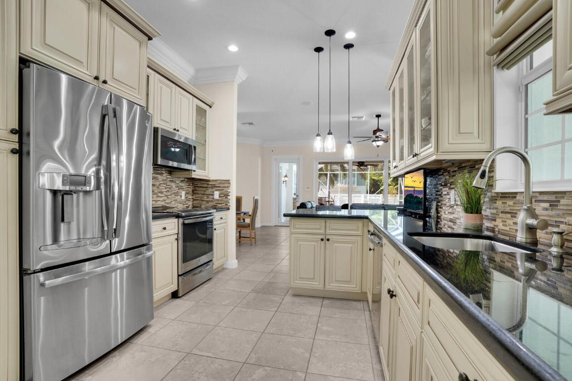 119 Bellefontaine Lane