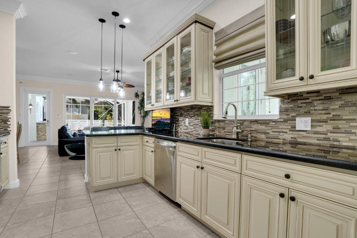 119 Bellefontaine Lane