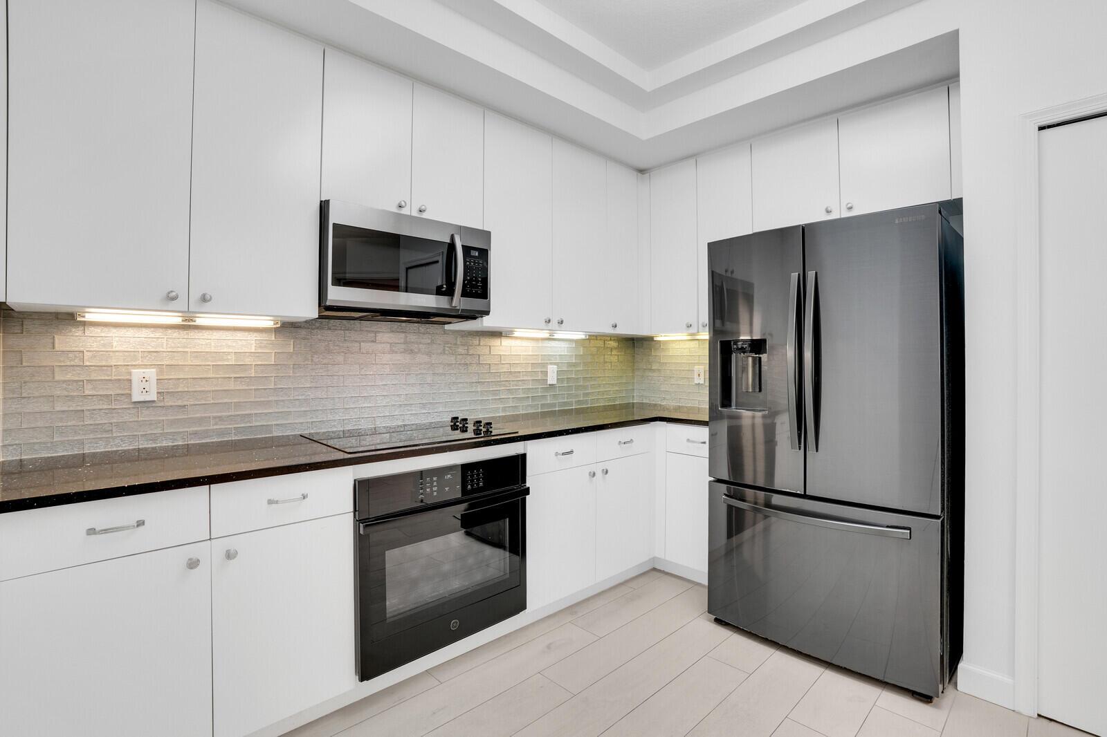 120 Ocean Grande Boulevard 302