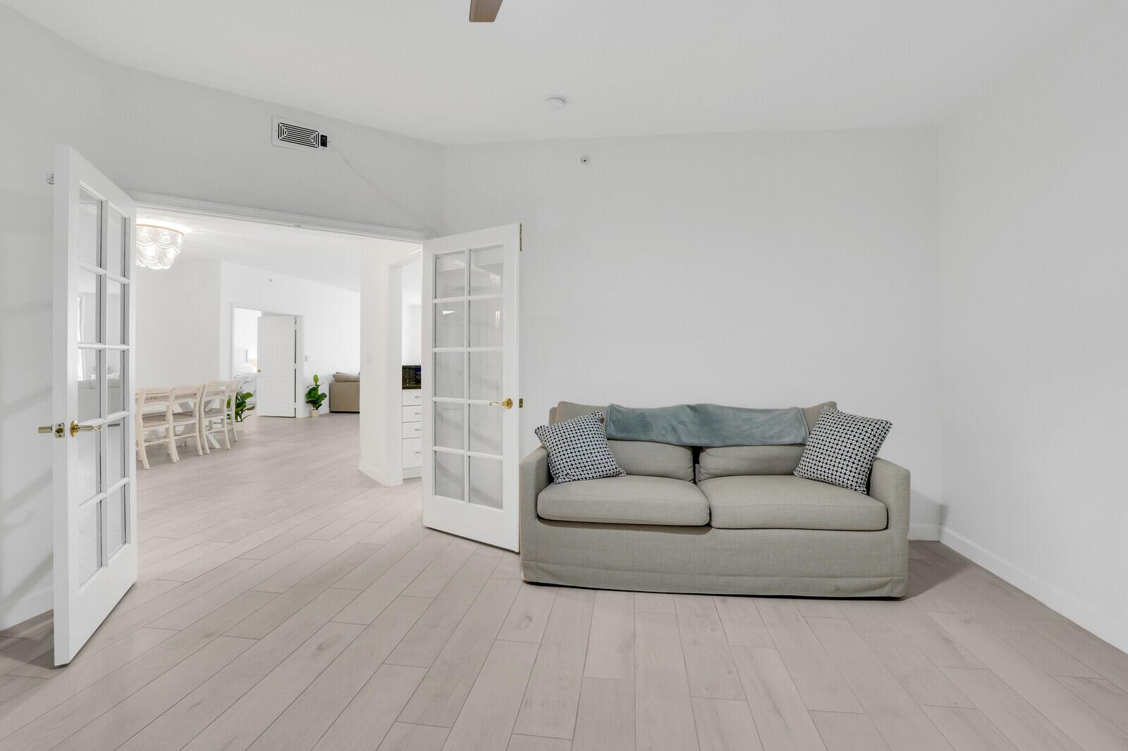 120 Ocean Grande Boulevard 302