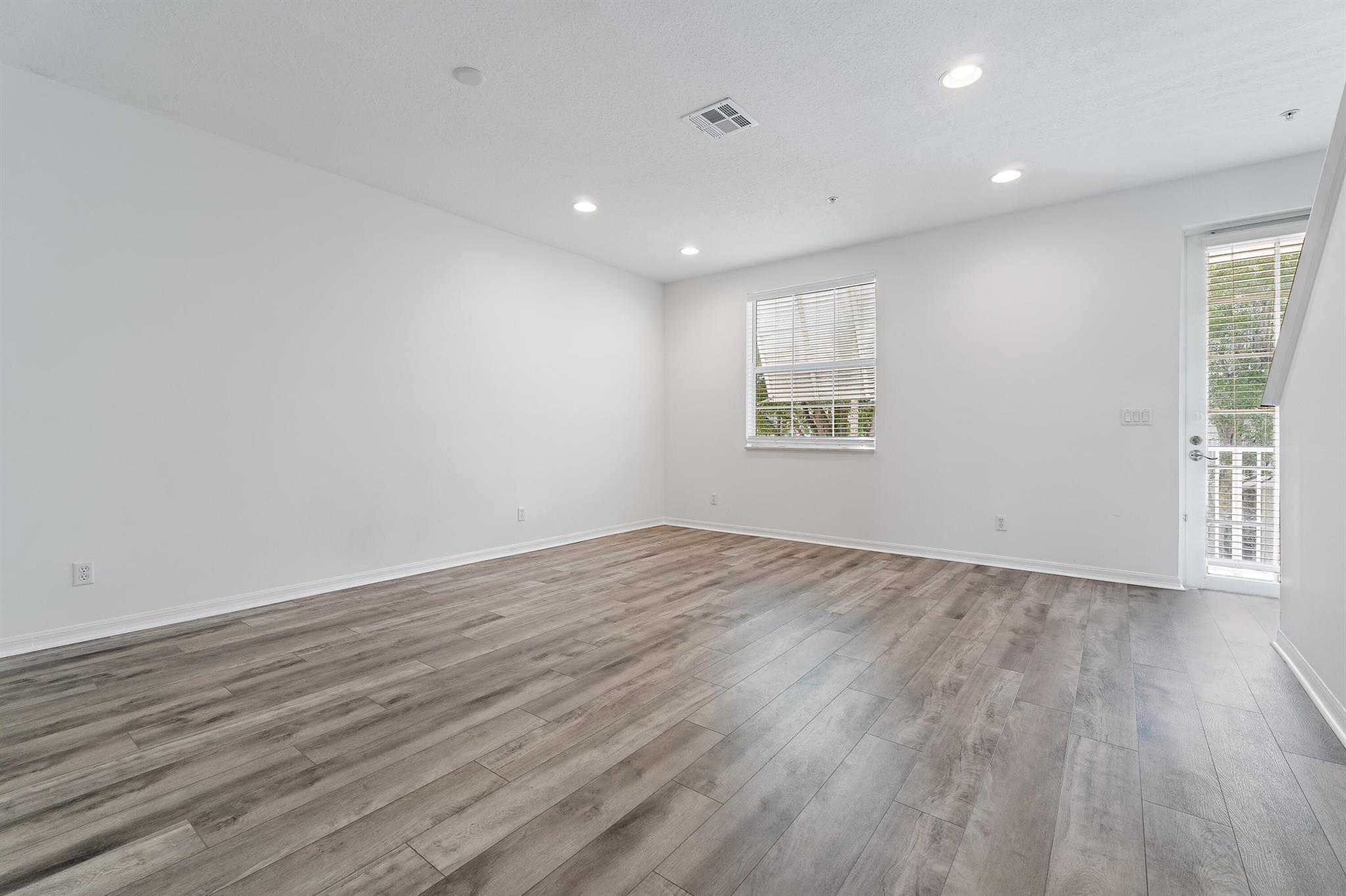 4329 Savannah Bay Place