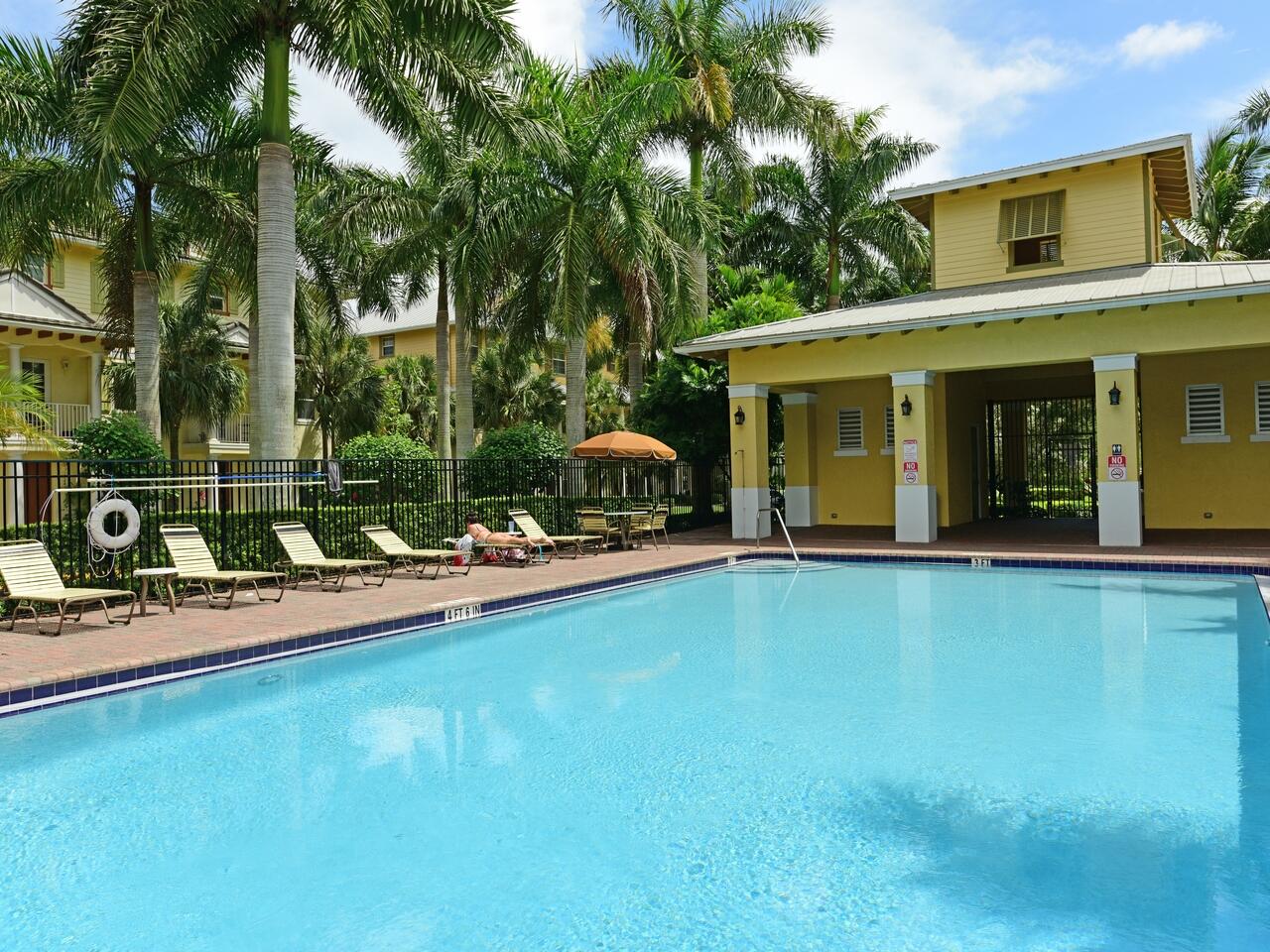 4329 Savannah Bay Place