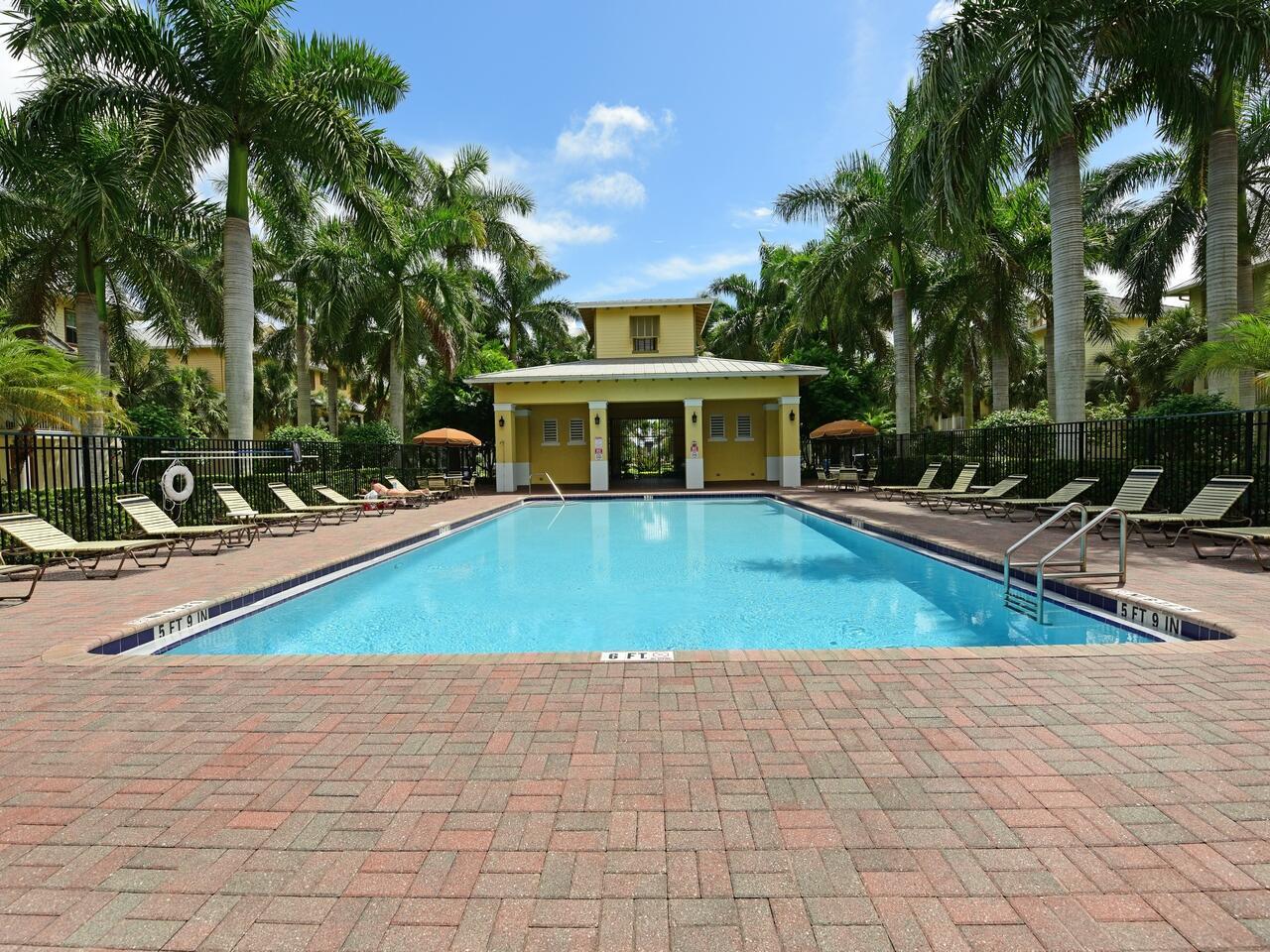 4329 Savannah Bay Place