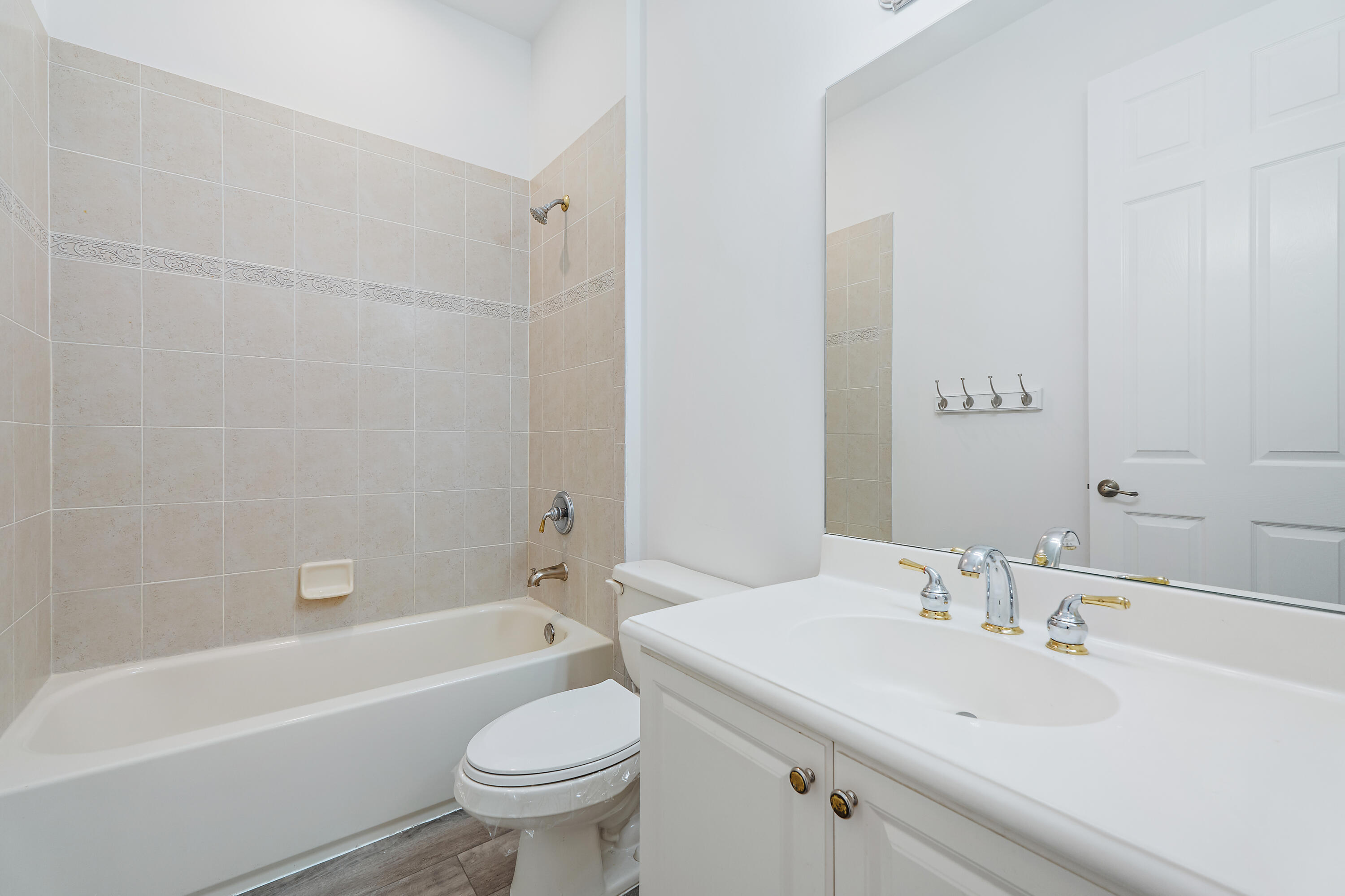 4329 Savannah Bay Place