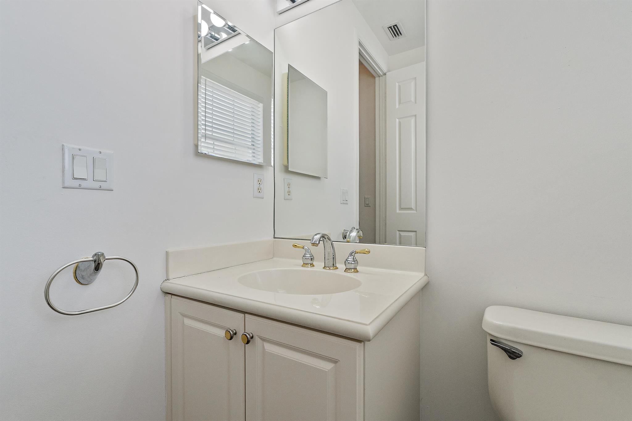 4329 Savannah Bay Place