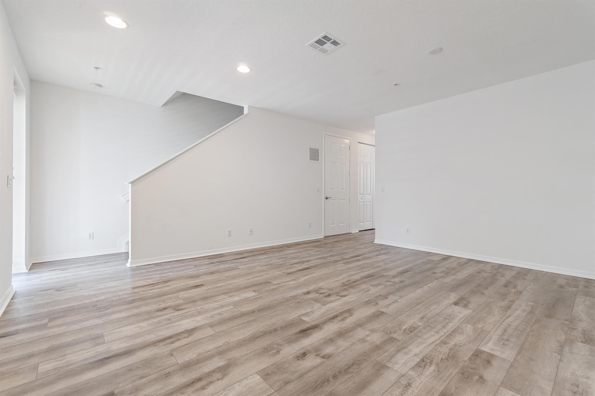 4329 Savannah Bay Place