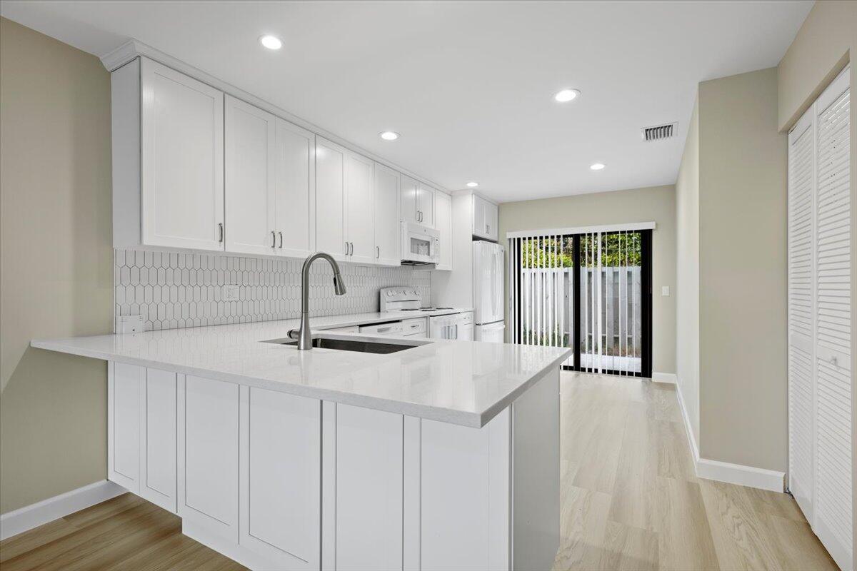 431 Jupiter Lakes Blvd Boulevard 155