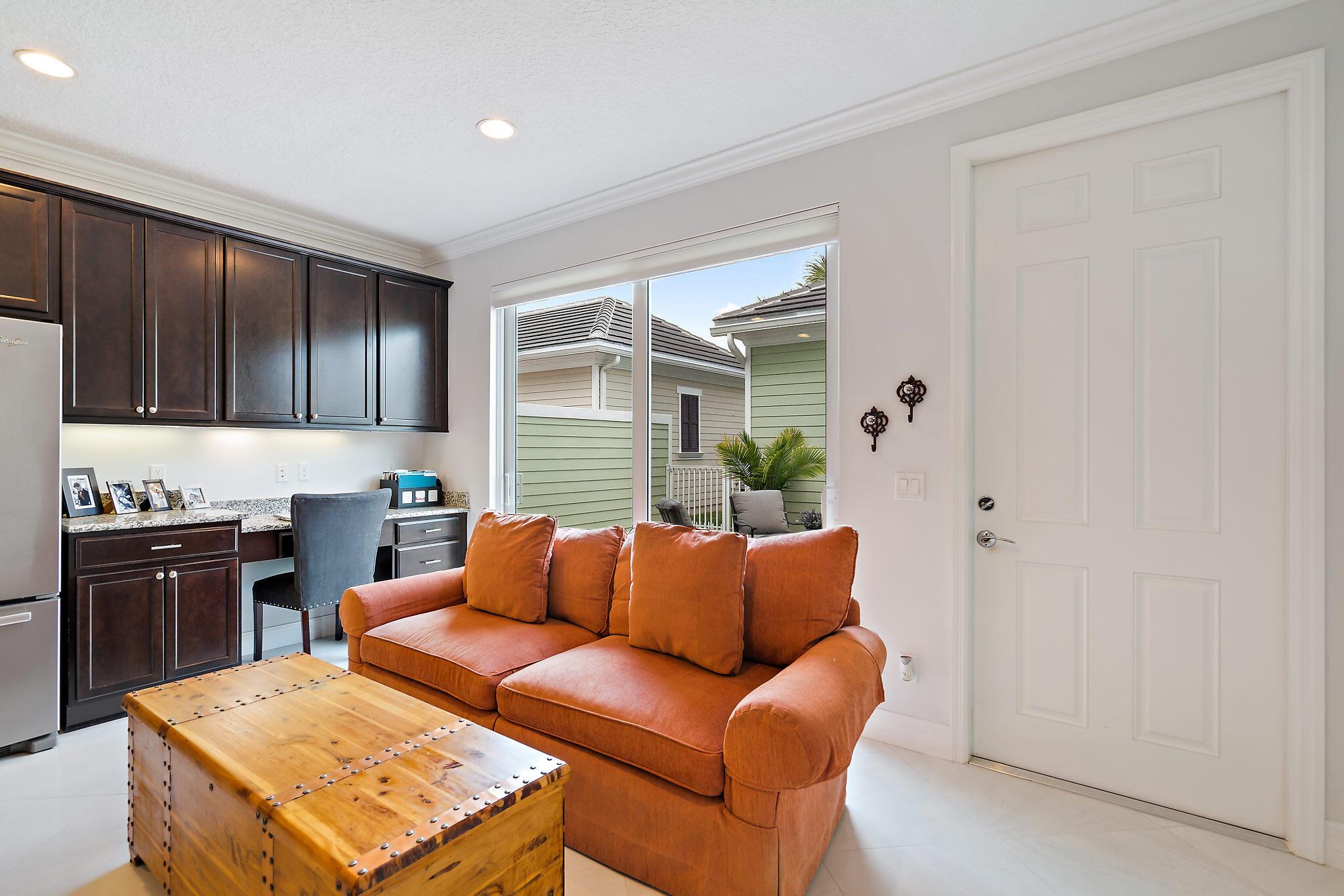 1237 Dakota Drive