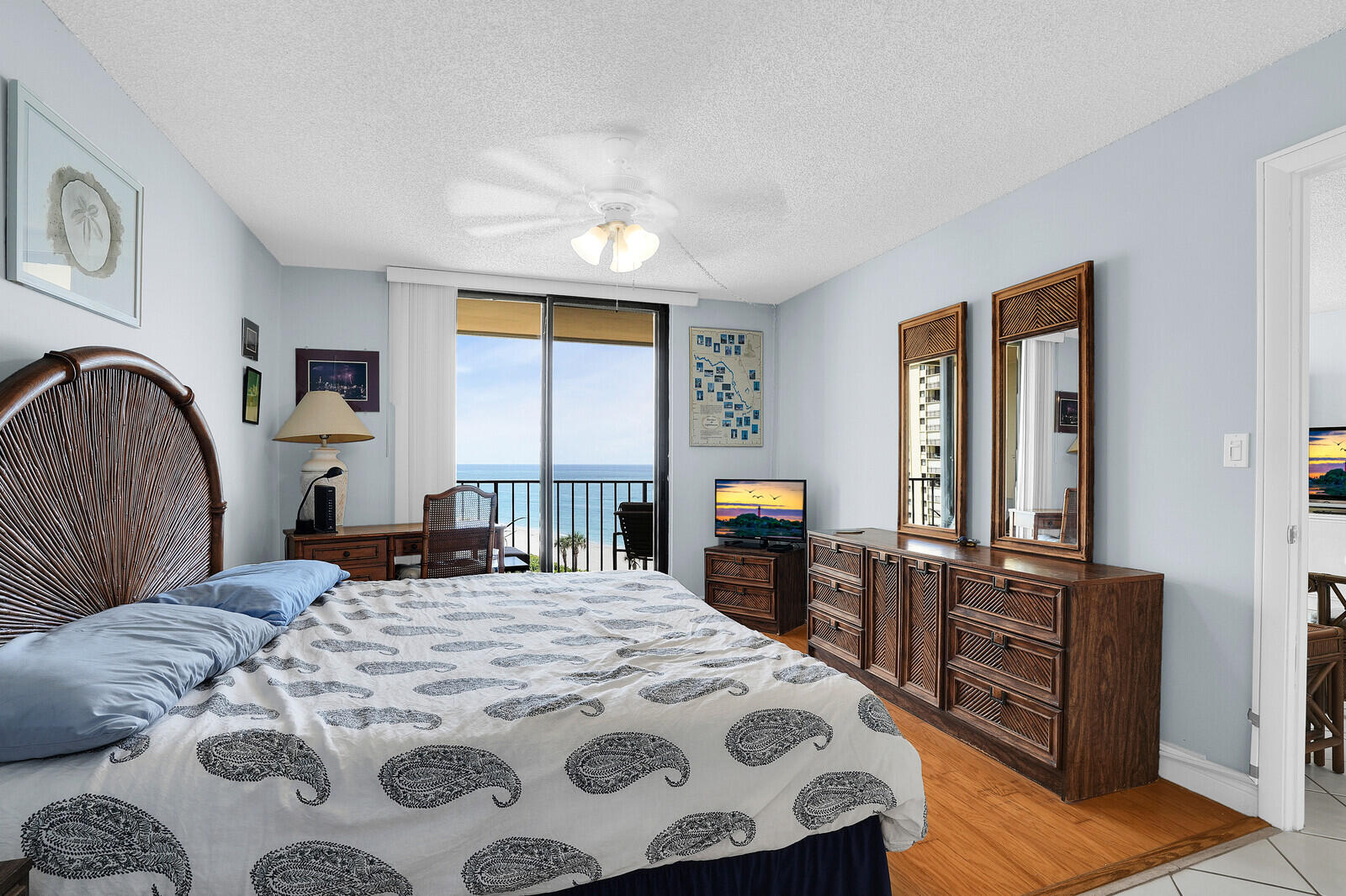 100 Ocean Trail Way 703